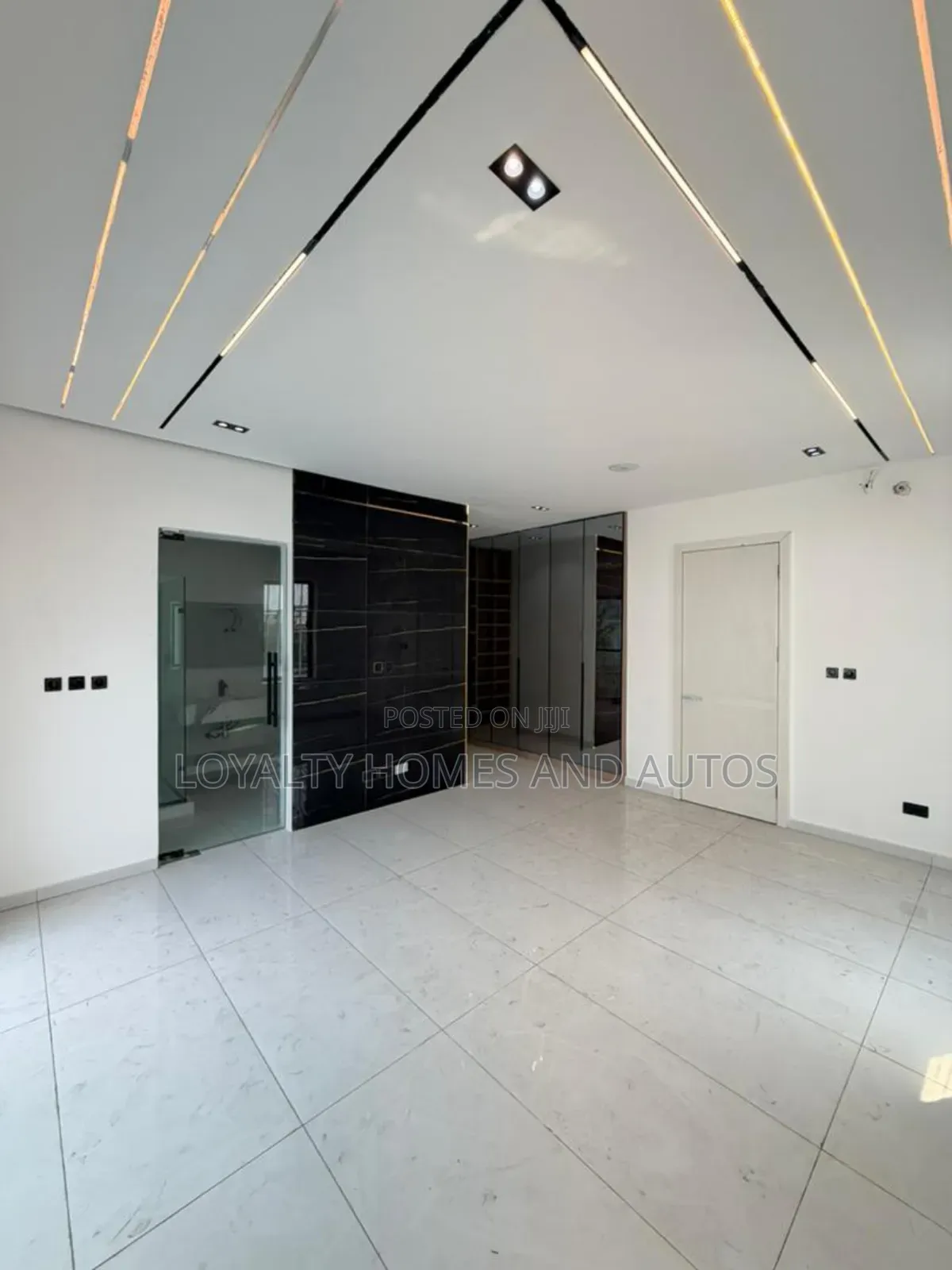 4bdrm Duplex in Lekki for sale in Lekki