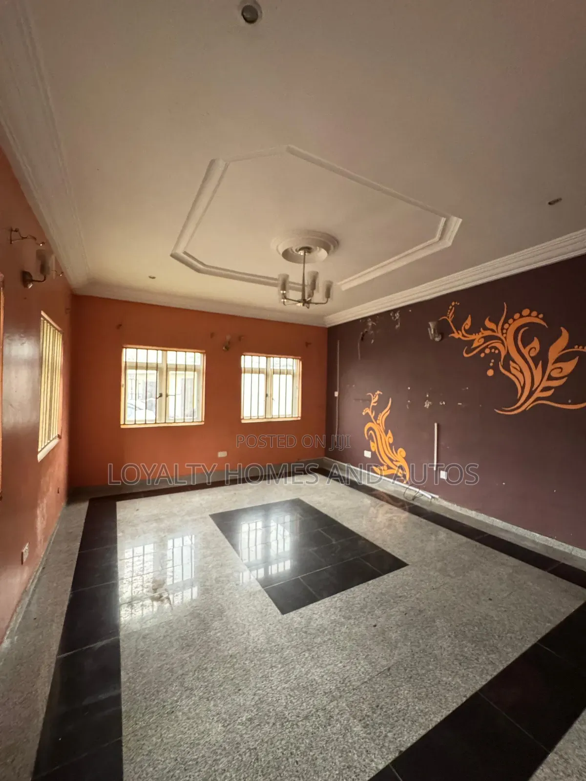 4bdrm Duplex in Surulere for sale in Surulere