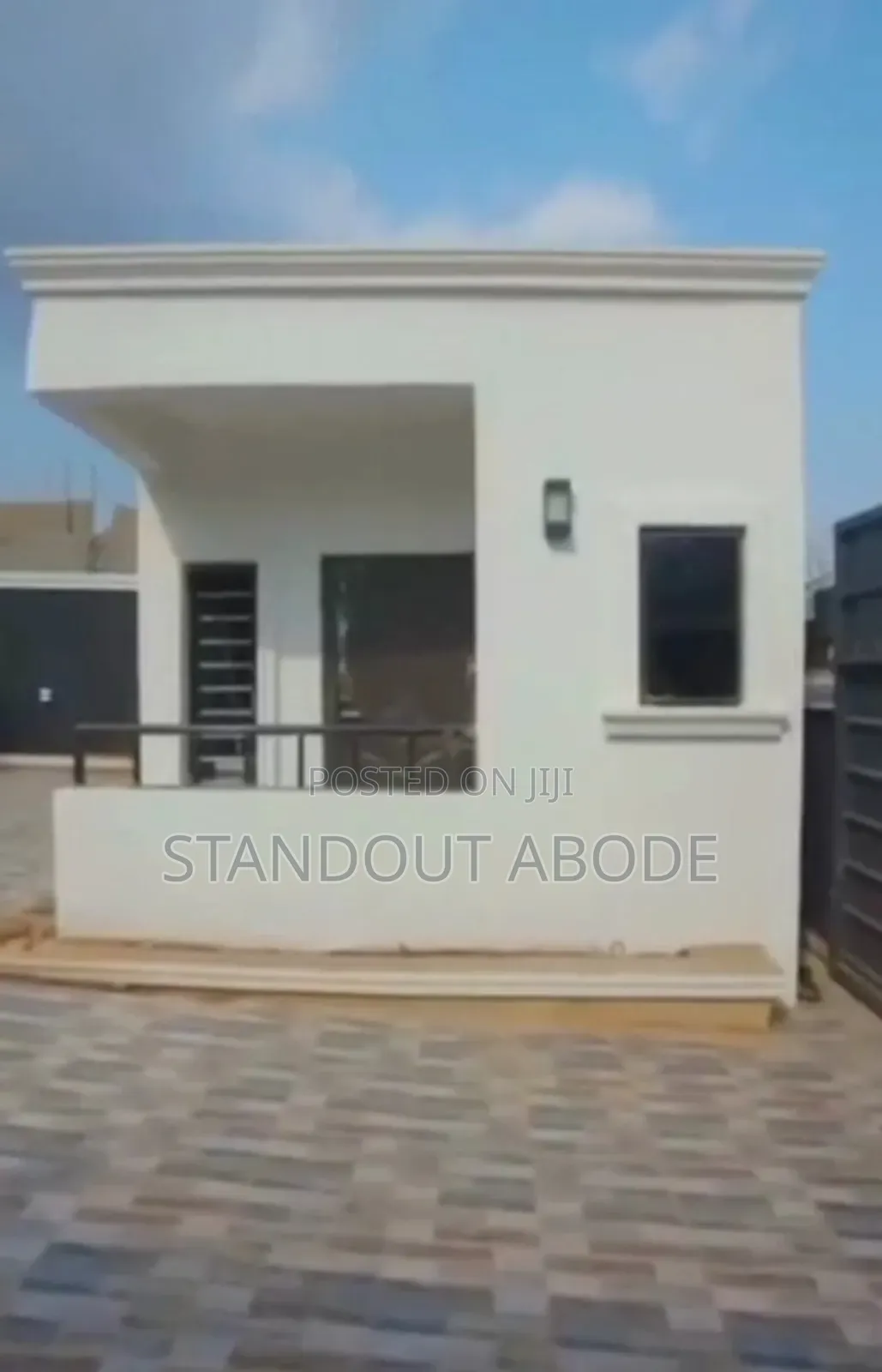 4bdrm Duplex in Airport View Estate, Oshimili South for sale in Oshimili South