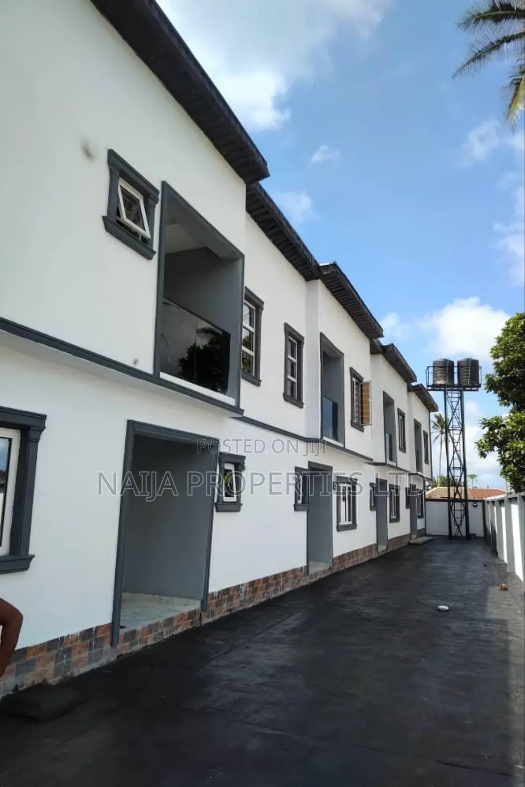 2bdrm Townhouse / Terrace in Shapatti, Bogije for rent in Bogije