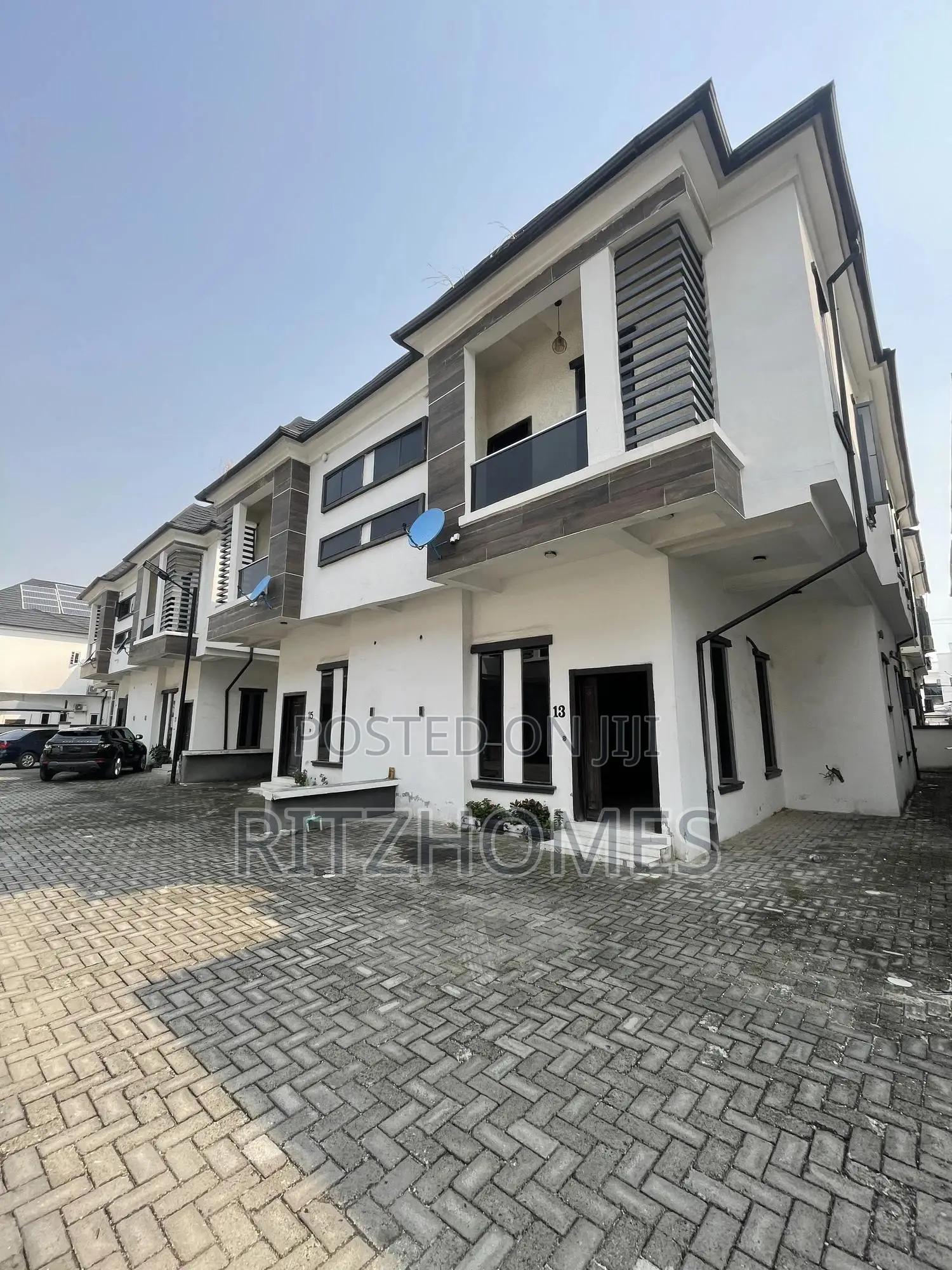4bdrm Duplex in Lekki for sale in Lekki