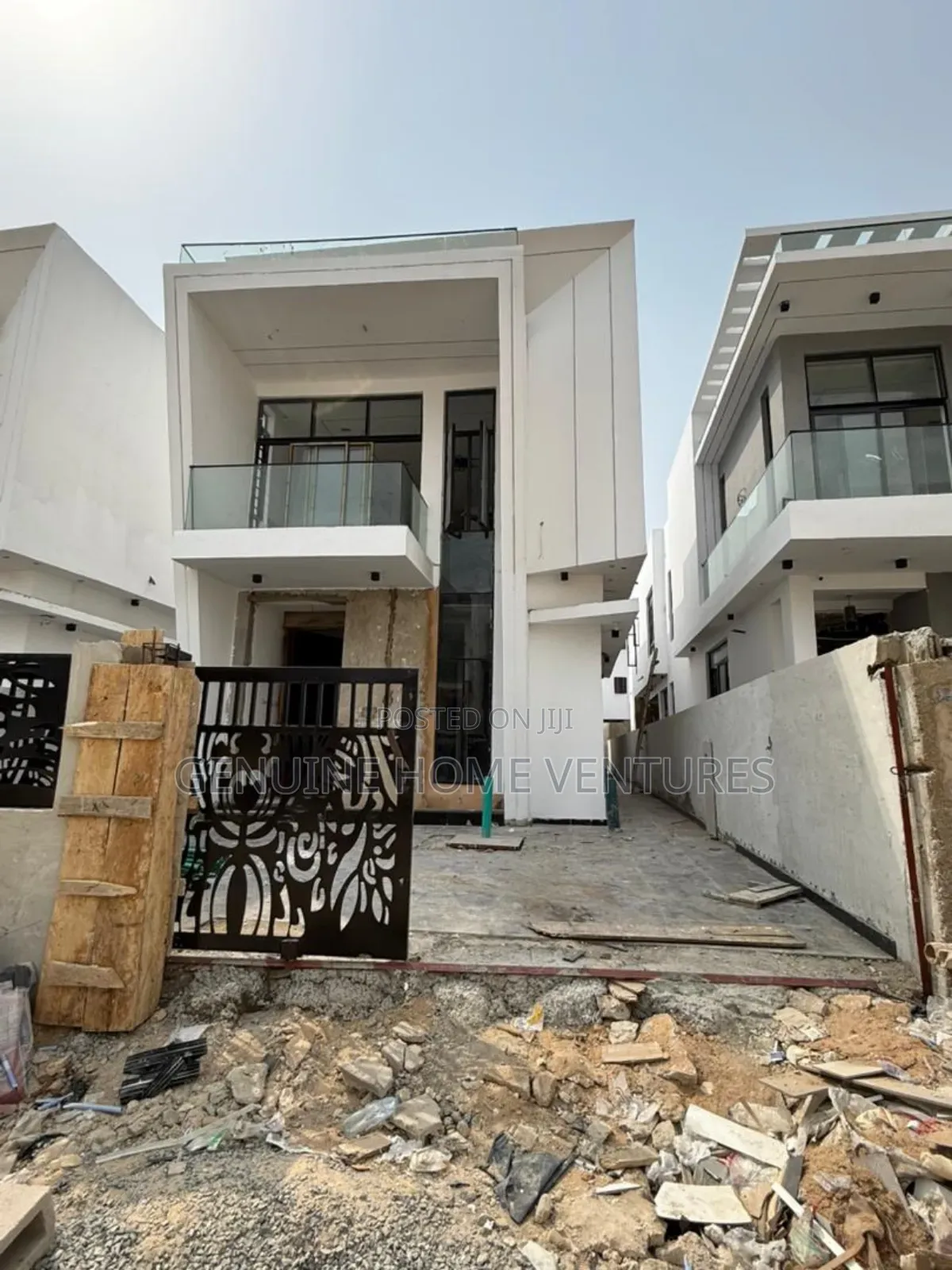5bdrm Duplex in Orchid Lekki, Chevron for sale in Chevron