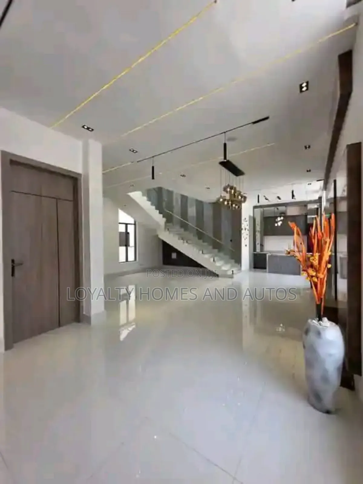 5bdrm Duplex in Lekki for sale in Lekki