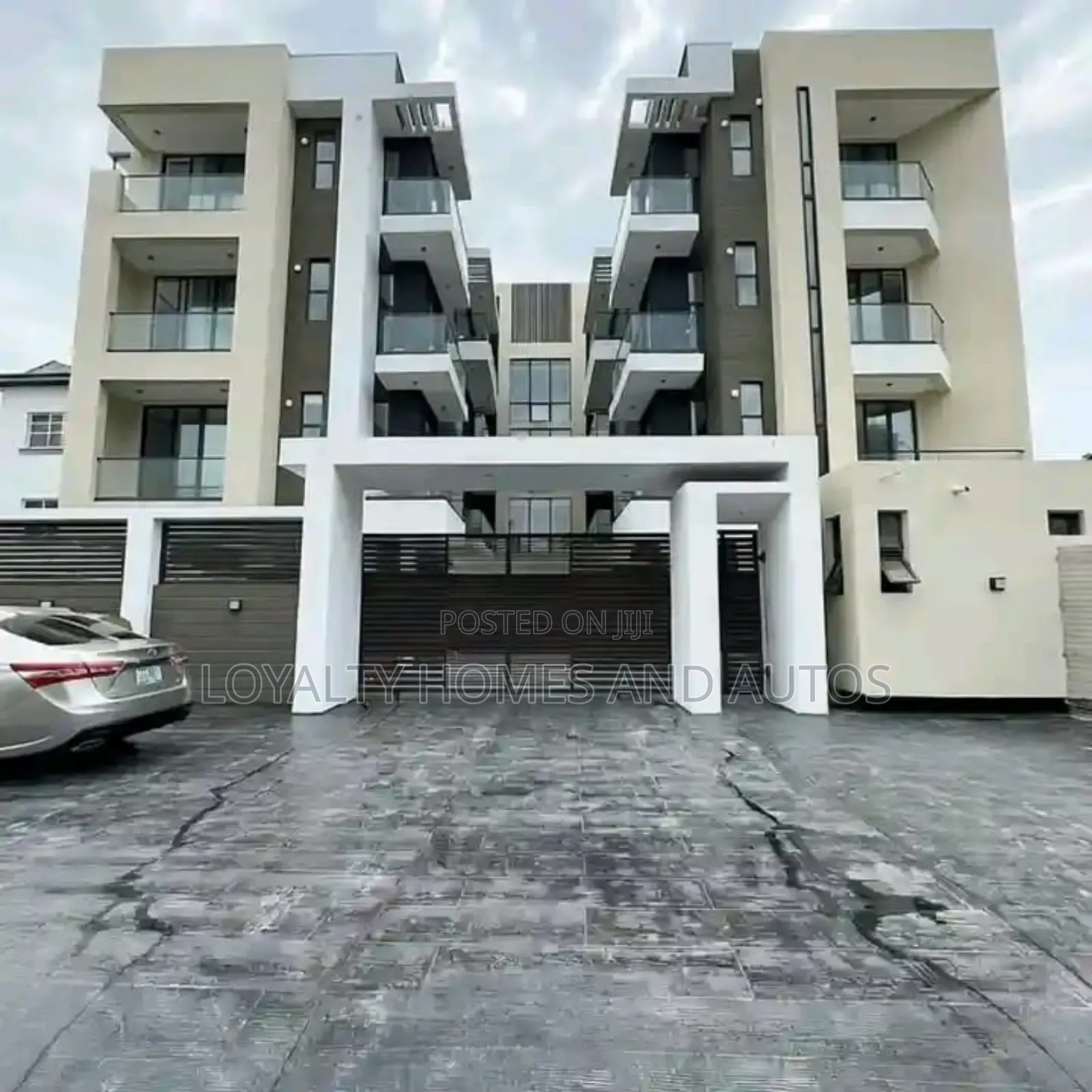 3bdrm Apartment in Lekki Phase 1 for sale in Lekki Phase 1