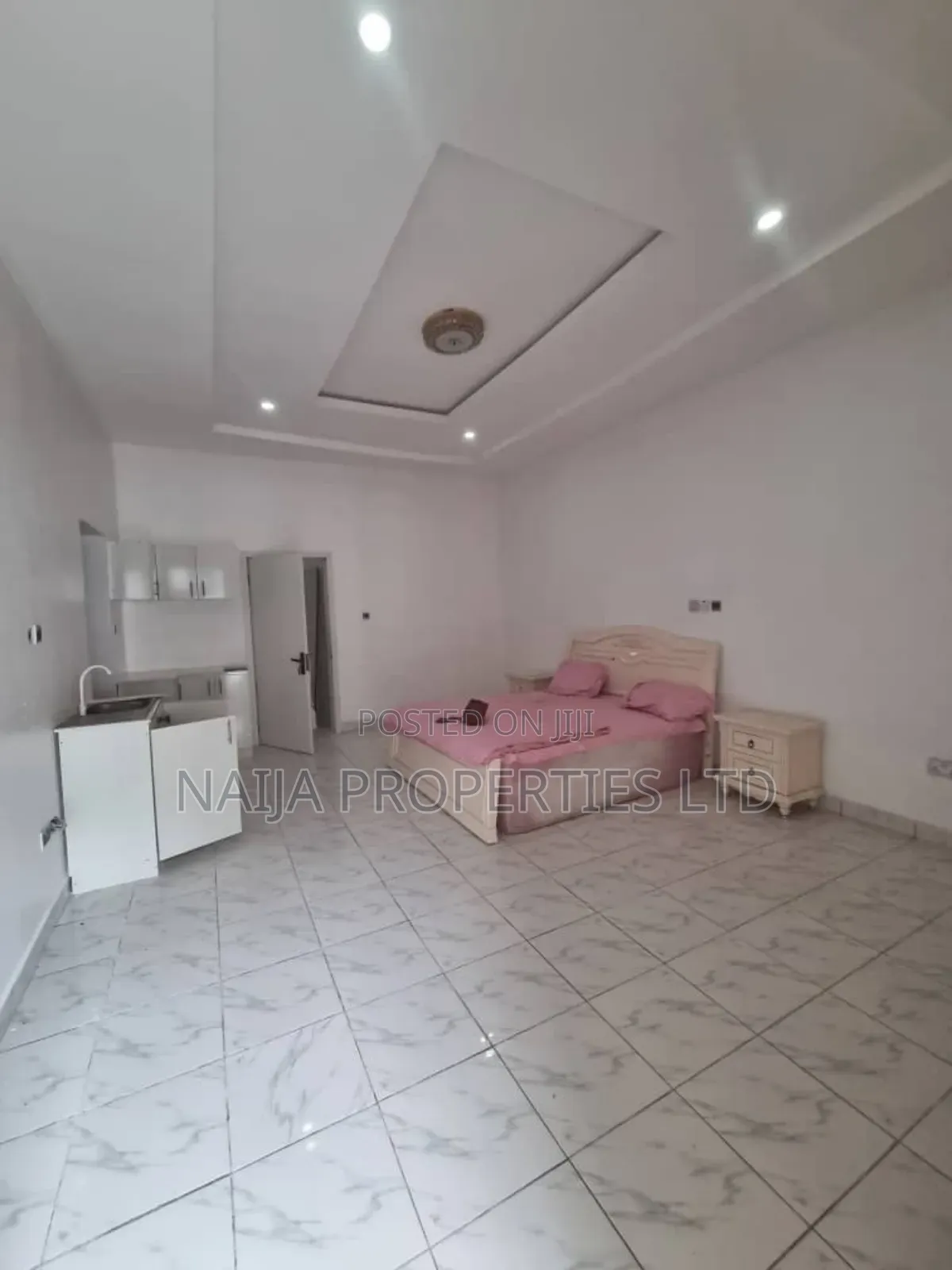 Studio Apartment in Ikota Gra, Lekki for rent in Lekki