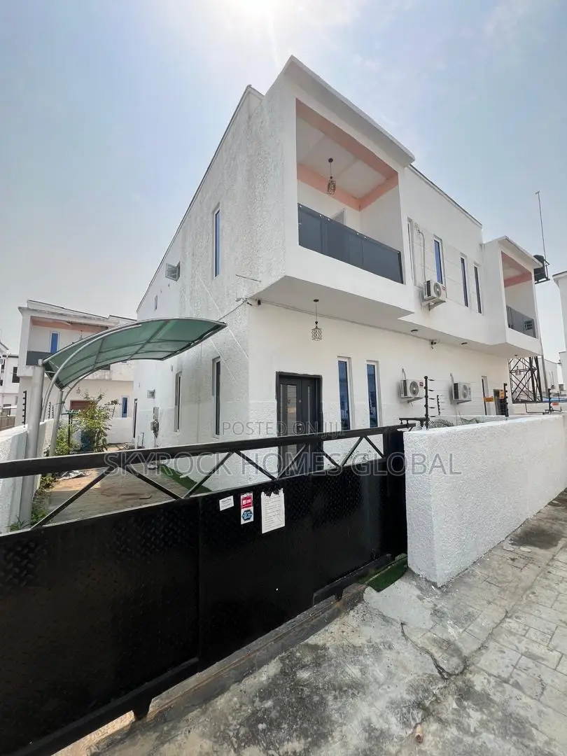 Furnished 4bdrm Duplex in Abraham Adesanya Estate for rent in Abraham Adesanya Estate