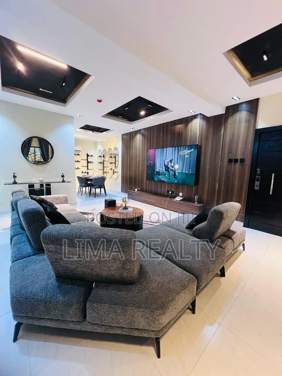 2 Bedroom Victoria Island in Adeola Odeku