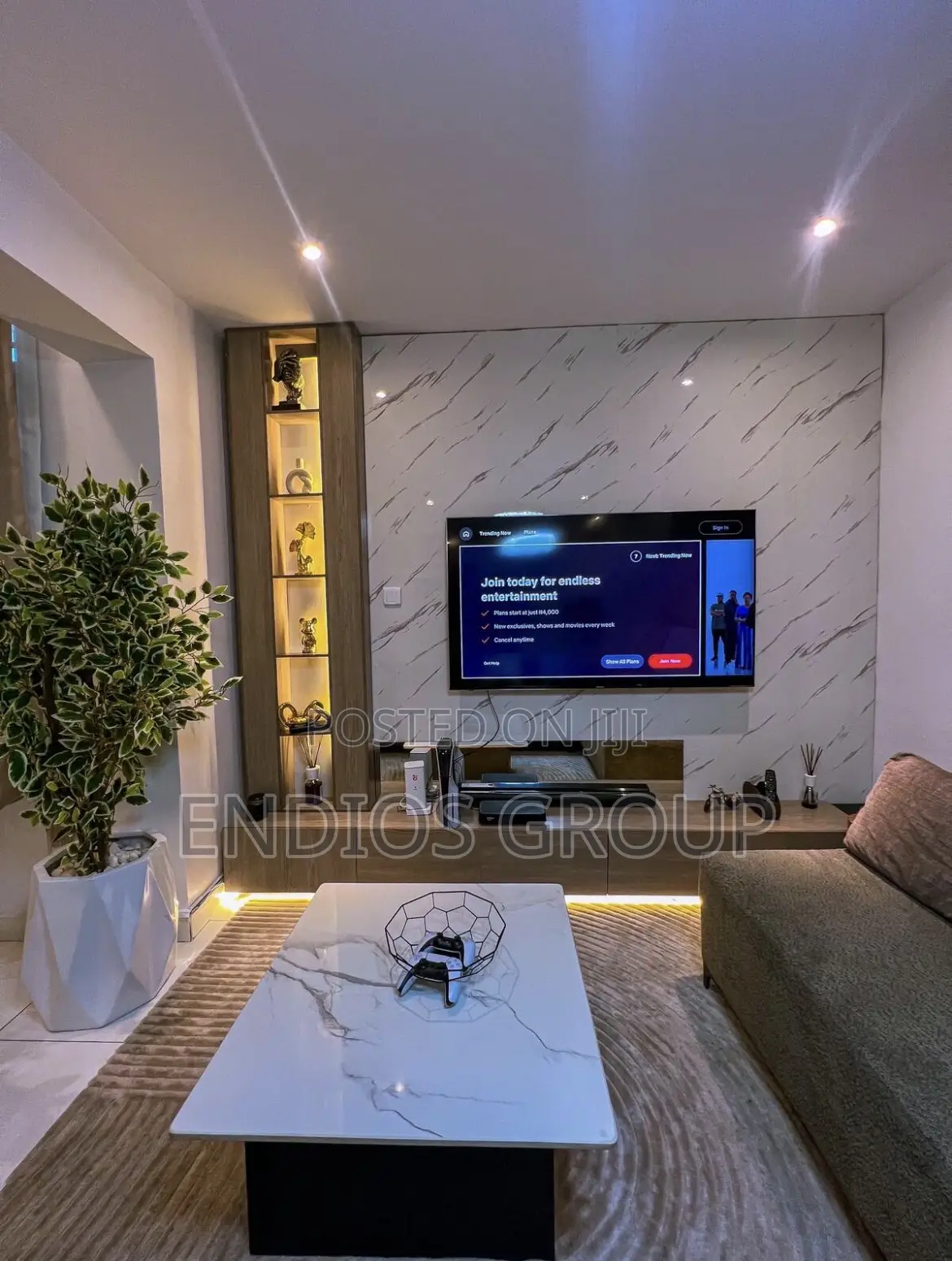 2br | 24/7 Power Wi-Fi | Elevator |Coaster Rd View in Lagos Island / Lagos Island