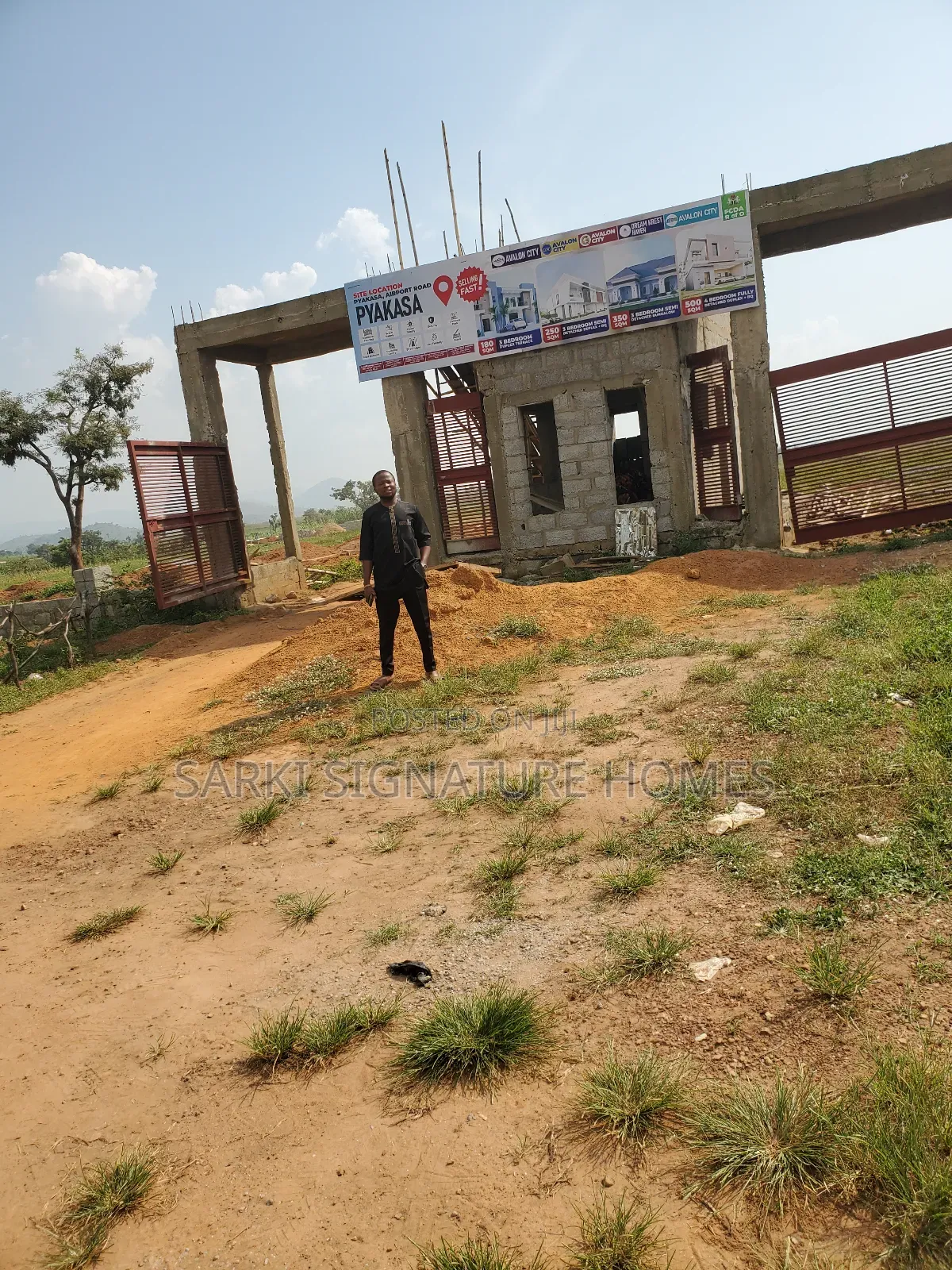 Avalon City Phase 1 Pyakasa, Airport Road, Abuja in Pyakasa