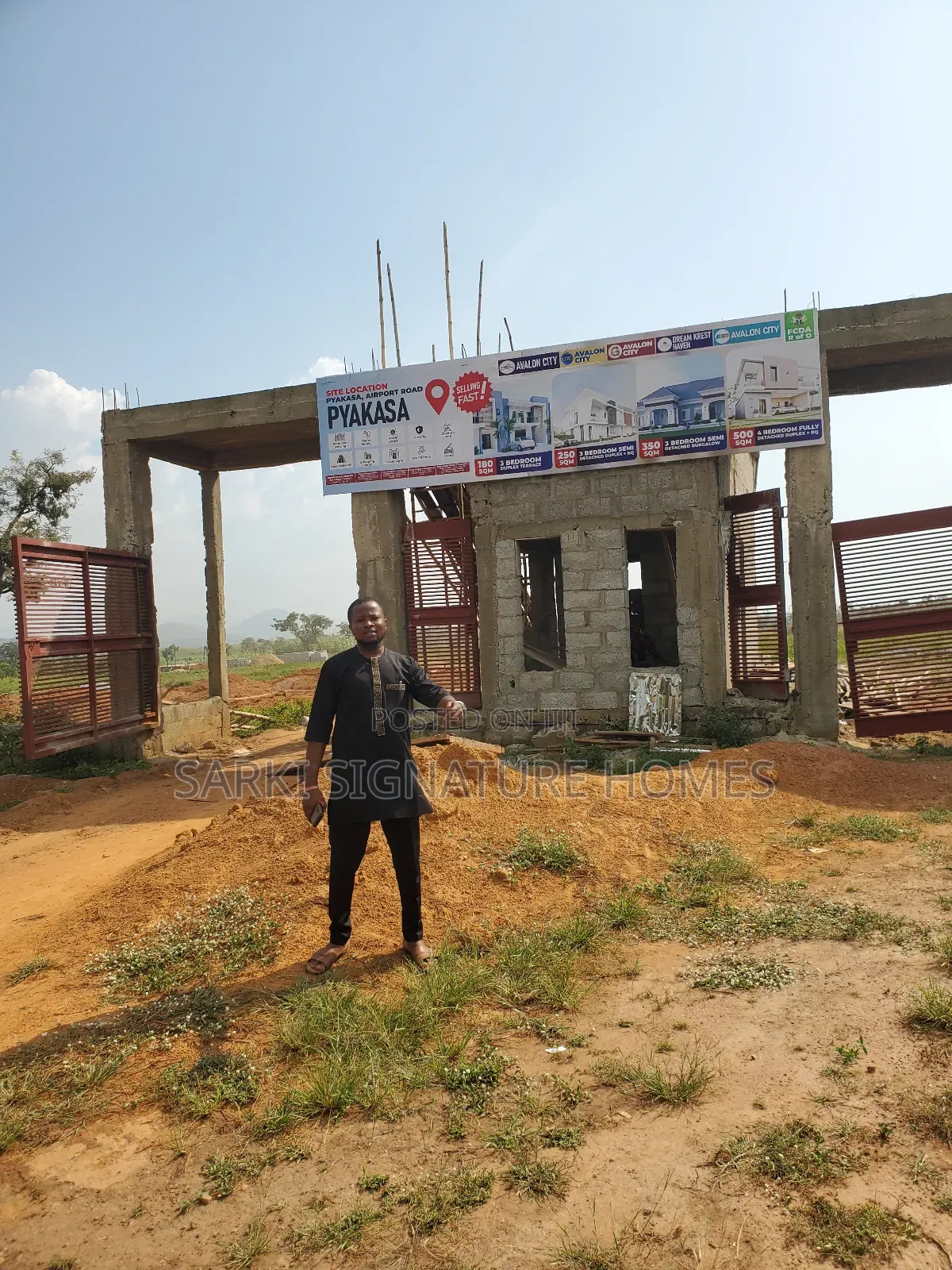 Avalon City Phase 1 Pyakasa, Airport Road, Abuja in Pyakasa