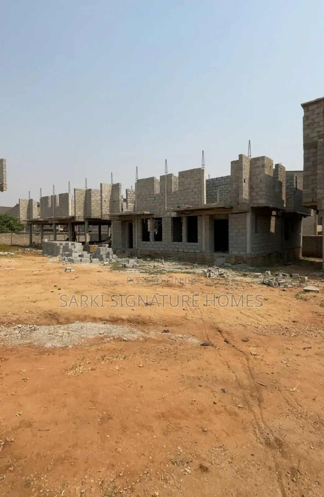 4bdrm Duplex in Leptons Basil, Life Camp for sale in Life Camp