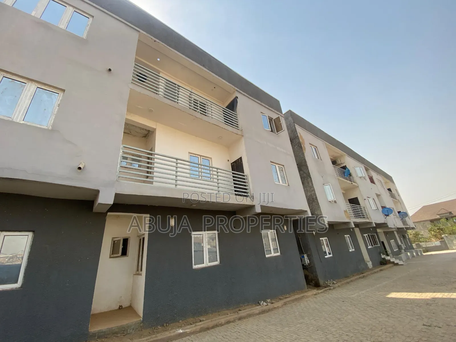 3bdrm Apartment in Wuye for sale in Wuye