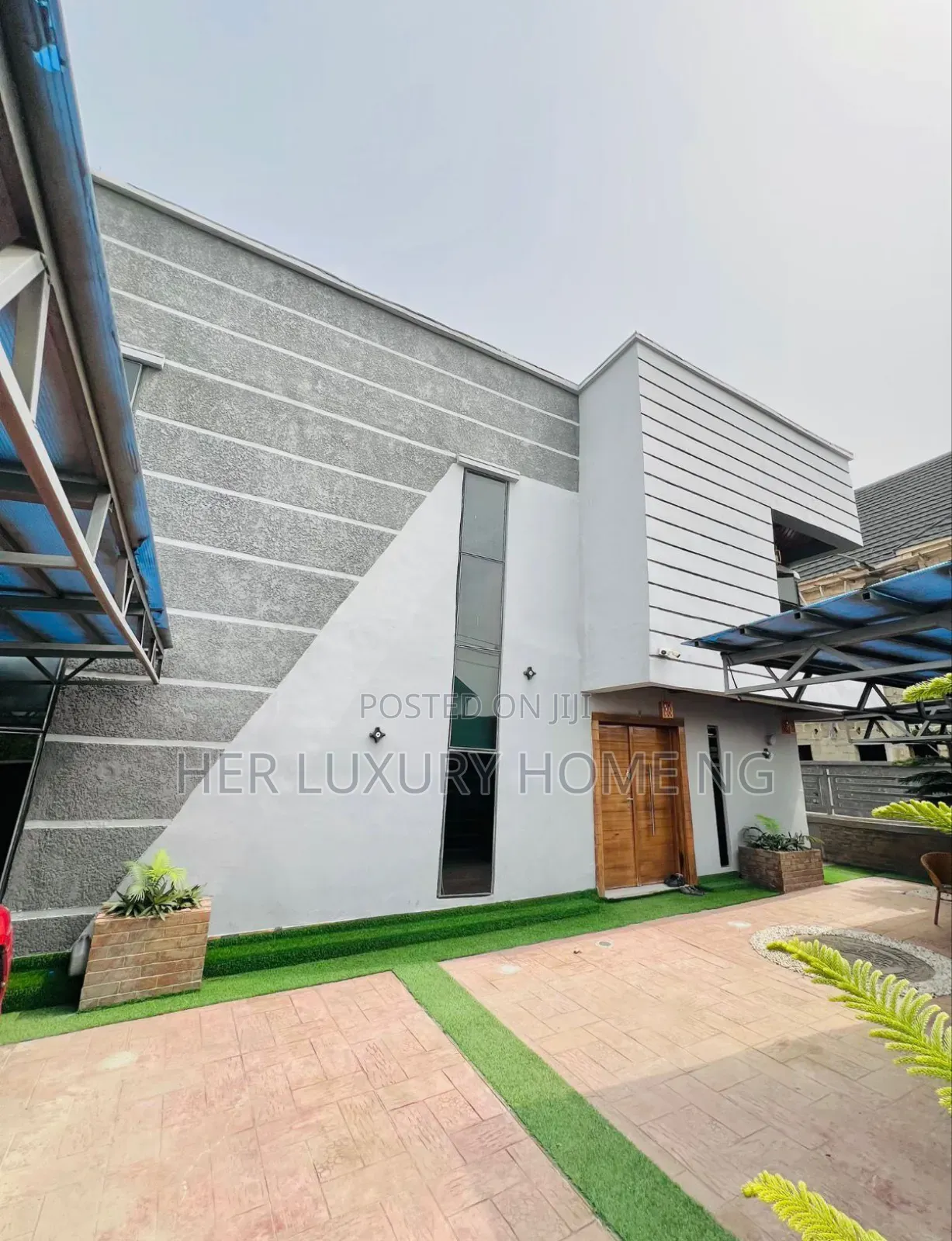 9bdrm Duplex in Flourish Estate, Abijo for sale in Abijo