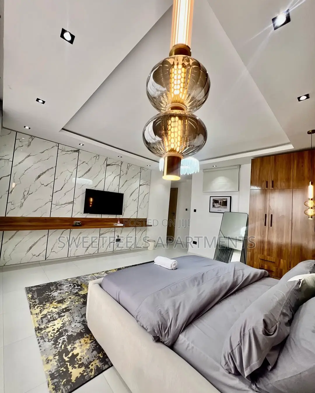 Luxury One Bedroom City View Apartment in Ikoyi S.W