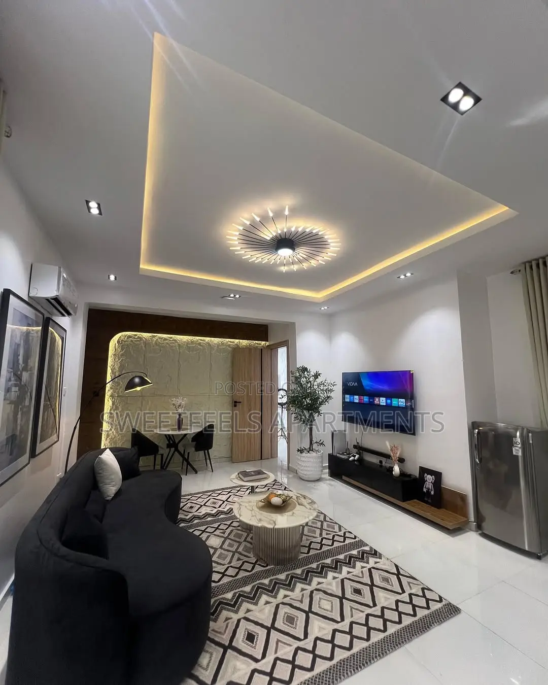 Luxury One Bedroom City View Apartment in Ikoyi S.W