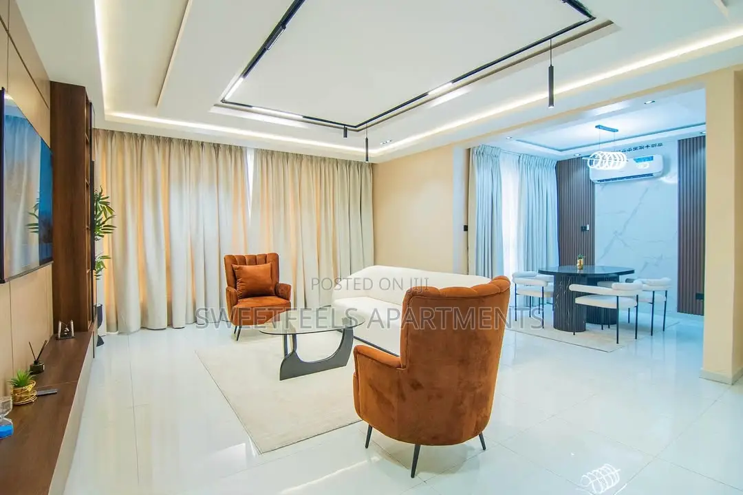 Stunning New 2-Bedroom Luxury Apartment in Ikoyi S.W