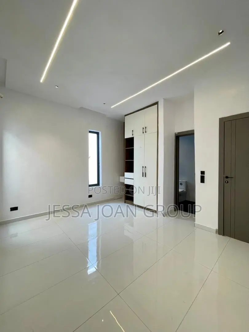 5bdrm Duplex in Lekki Gardens Estate for sale in Lekki Gardens Estate
