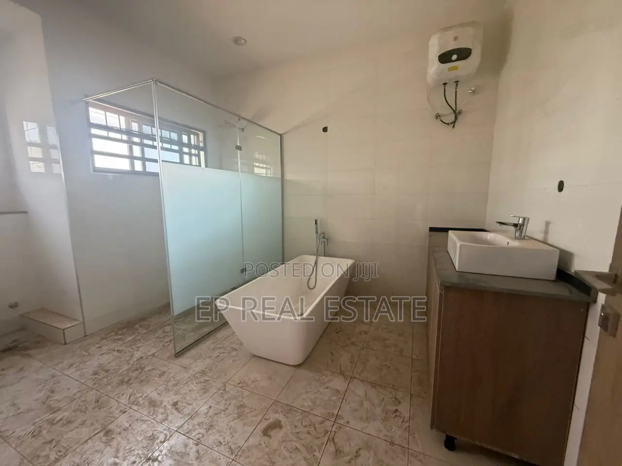 4bdrm House in Jahi for sale in Jahi
