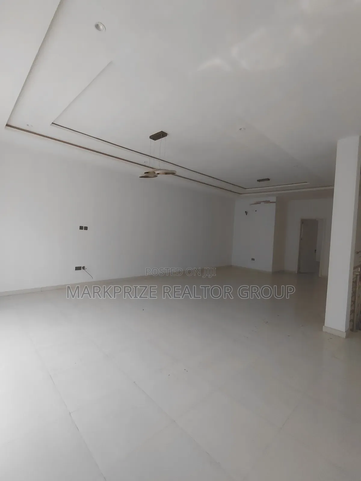 4bdrm Duplex in Orchid Lekki Lagos for sale in Lekki