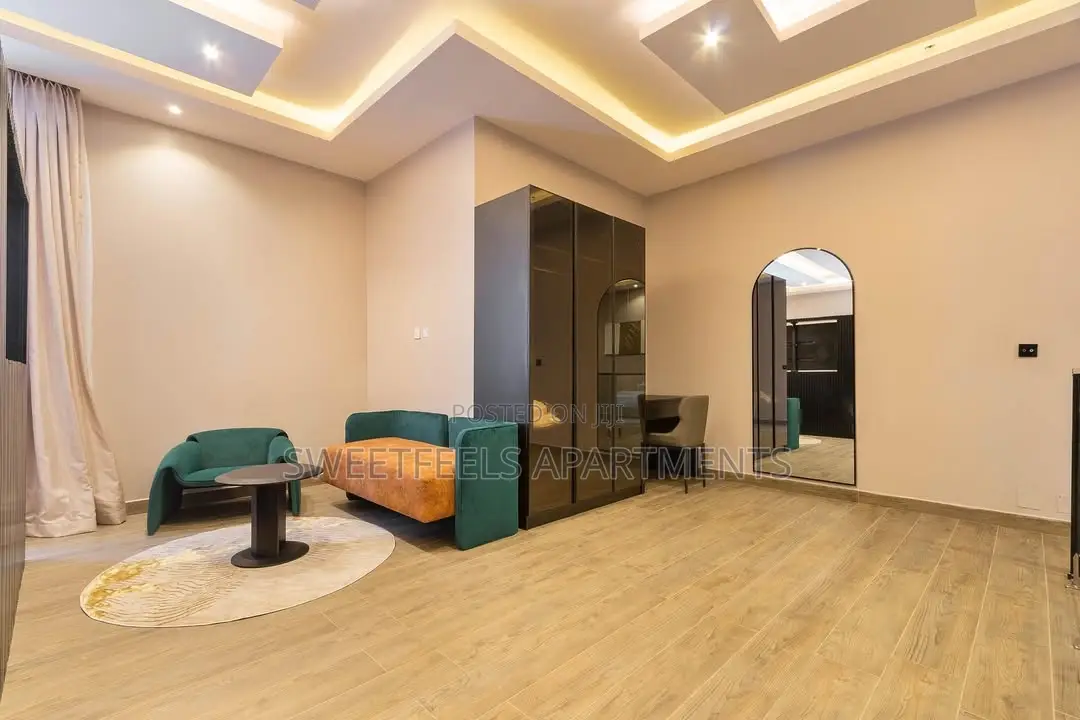 Luxurious One Bedroom Loft Apartment . in Lekki Phase 1