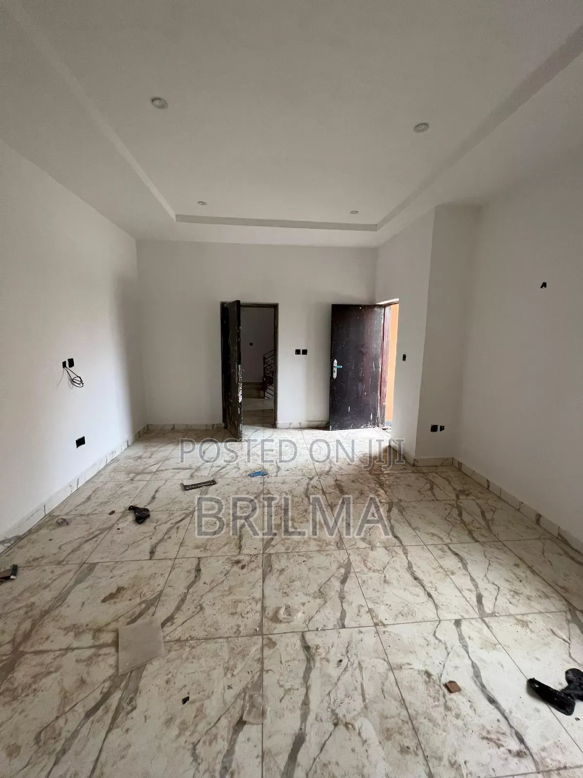 4bdrm Duplex in Gaduwa for sale in Gaduwa