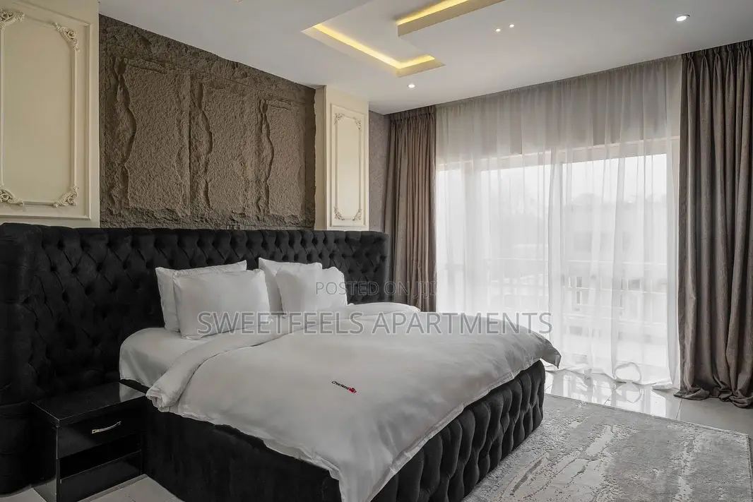 The King Apartment- 3 Bedroom in Ikoyi S.W