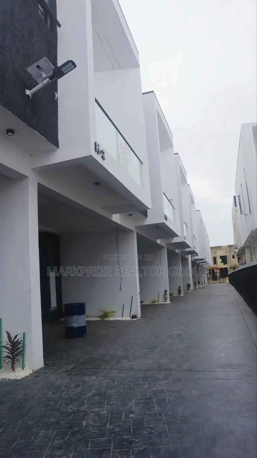 4bdrm Duplex in Ikota Gra Lekki for sale in Ikota