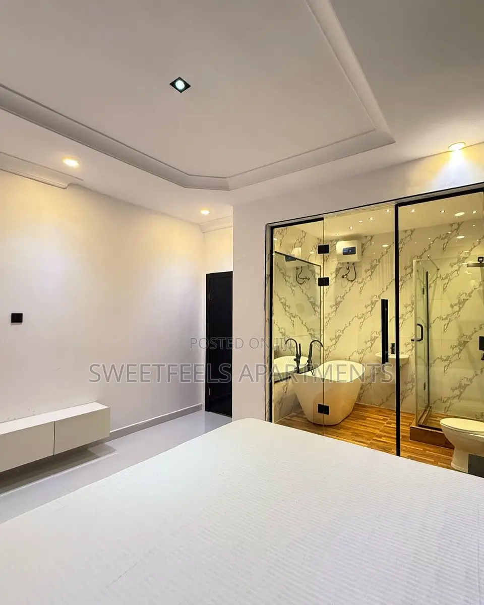Deluxe Max 1 Bedroom Apartment in Chevron