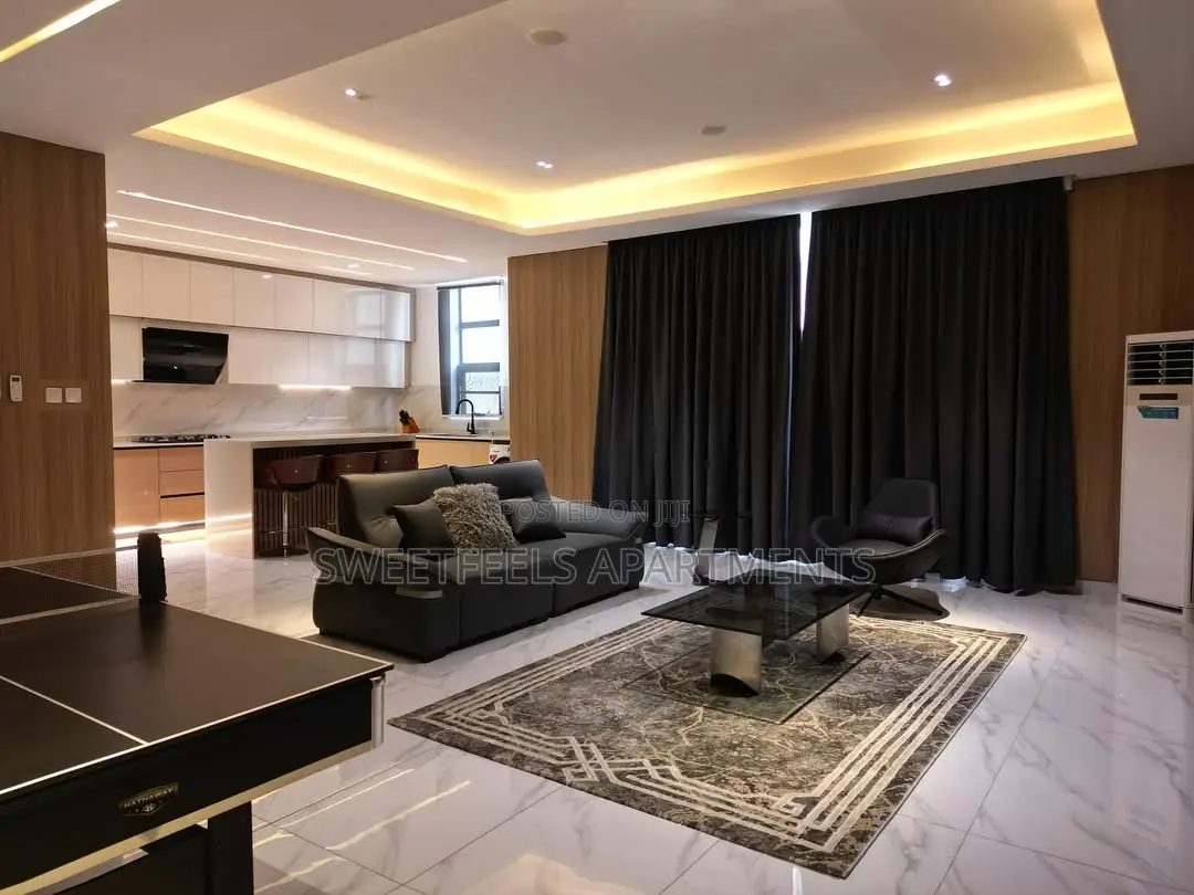 2-Bedroom Apartment With Standup Shower, Snooker, Table Tennis Pool in Lekki Expressway