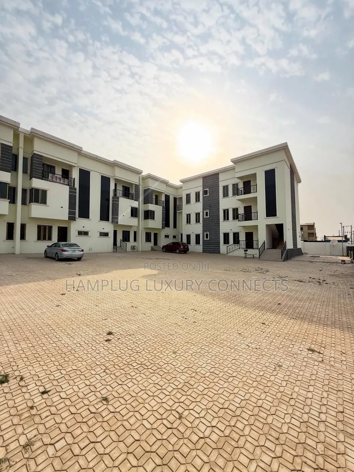 4bdrm Townhouse/Terrace in Lifecamp for sale in Life Camp