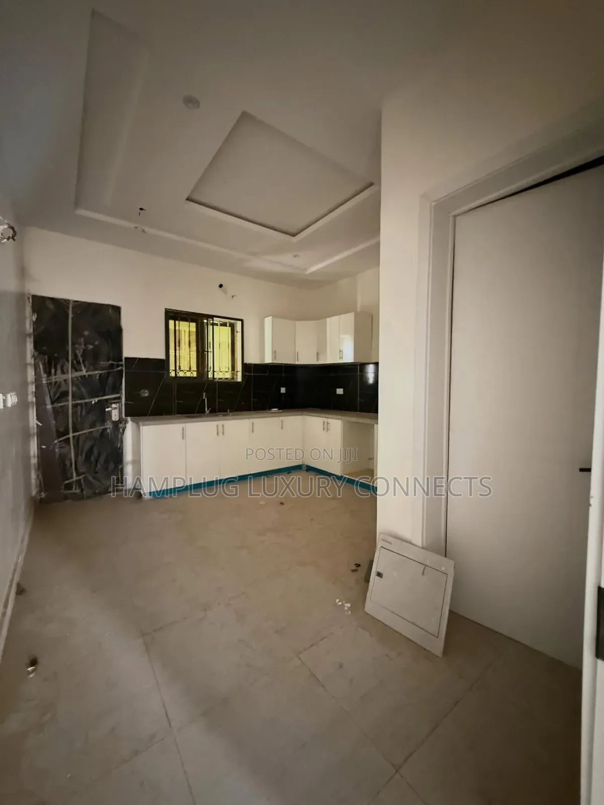 4bdrm Townhouse/Terrace in Lifecamp for sale in Life Camp