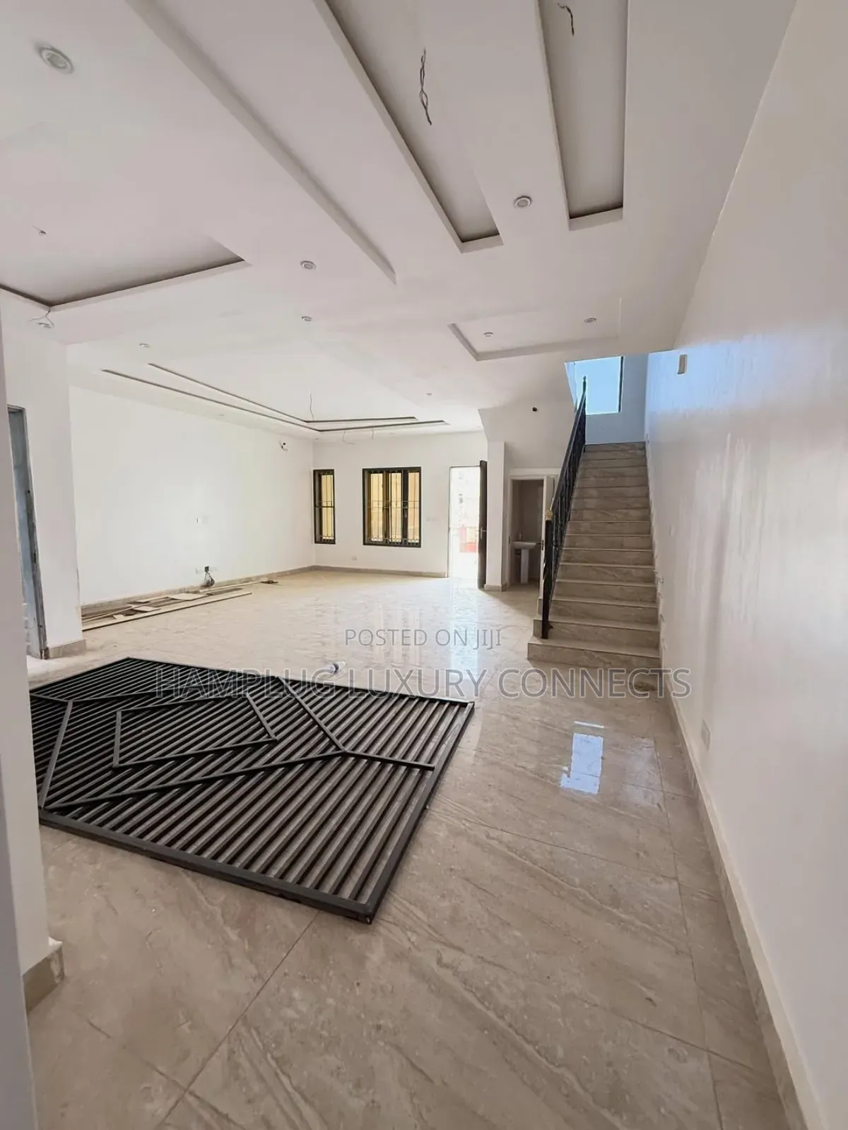 4bdrm Townhouse/Terrace in Lifecamp for sale in Life Camp