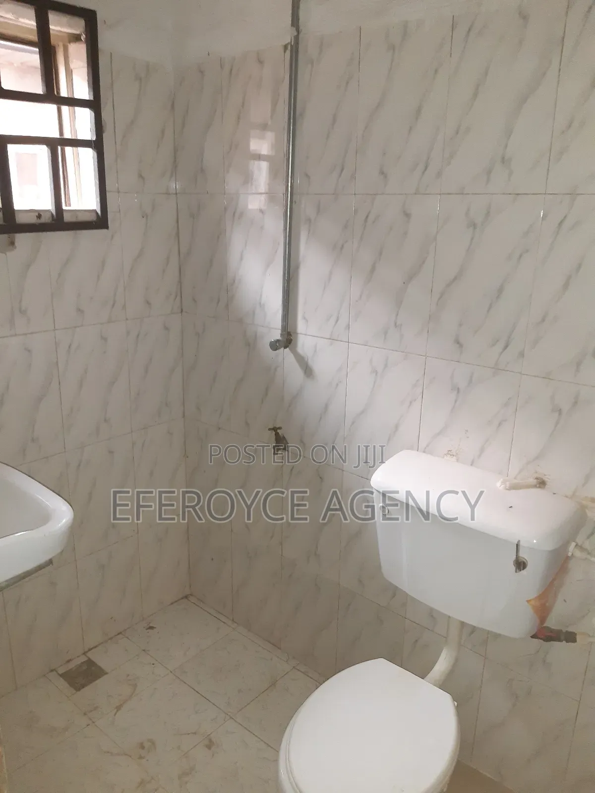3bdrm Apartment in Agbor Road Bypass, Benin City for rent in Benin City