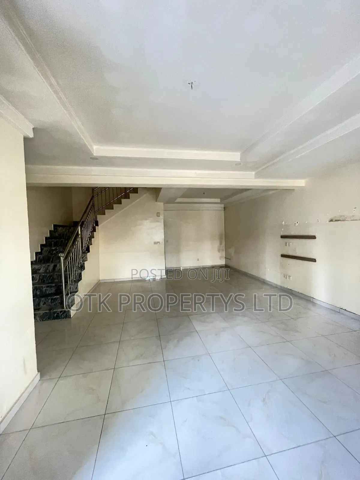 4bdrm Duplex in Rosewood Garden for rent in Mabushi