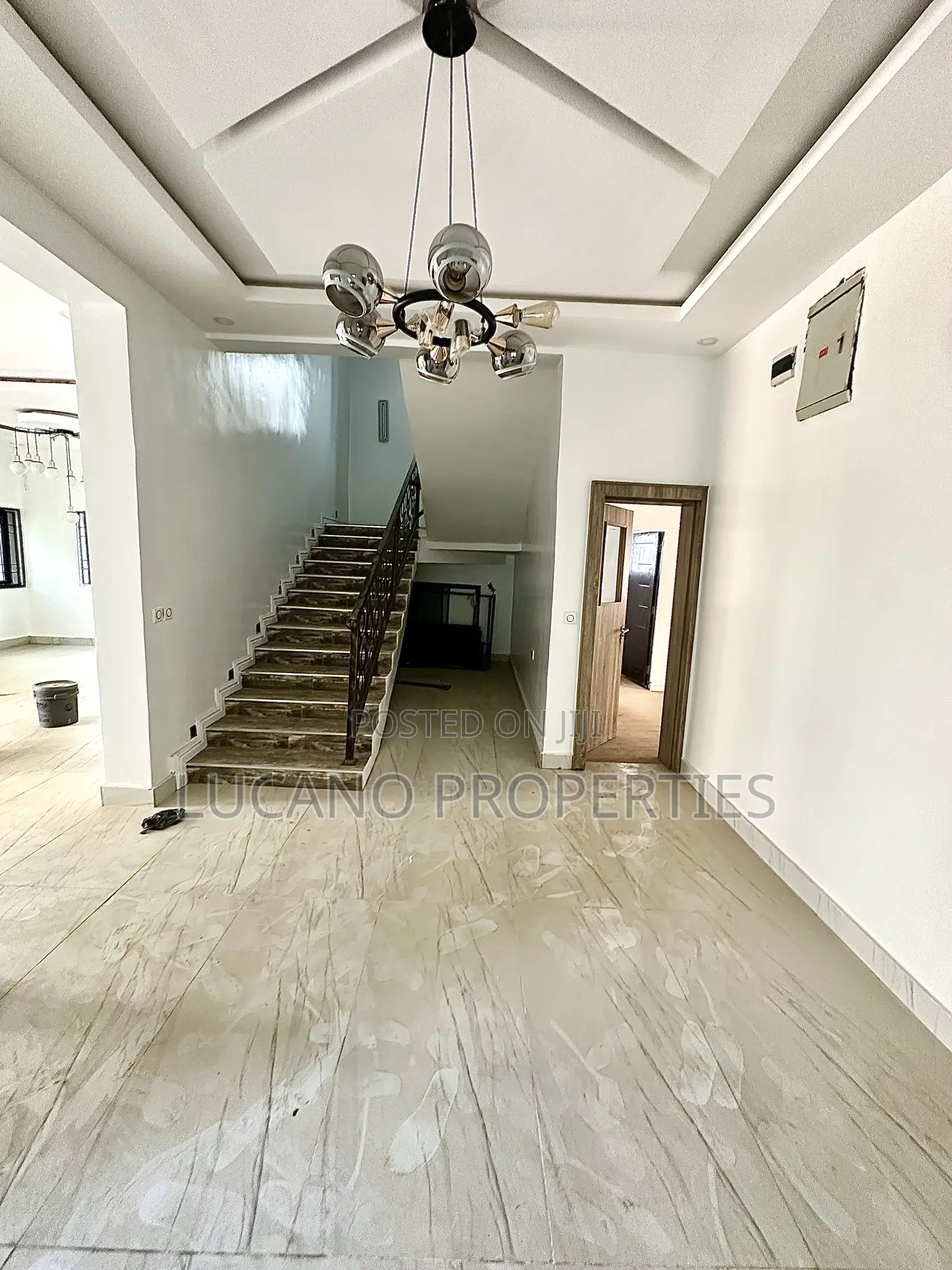 5bdrm Duplex in Jabi By Dakibiyu for sale in Jabi