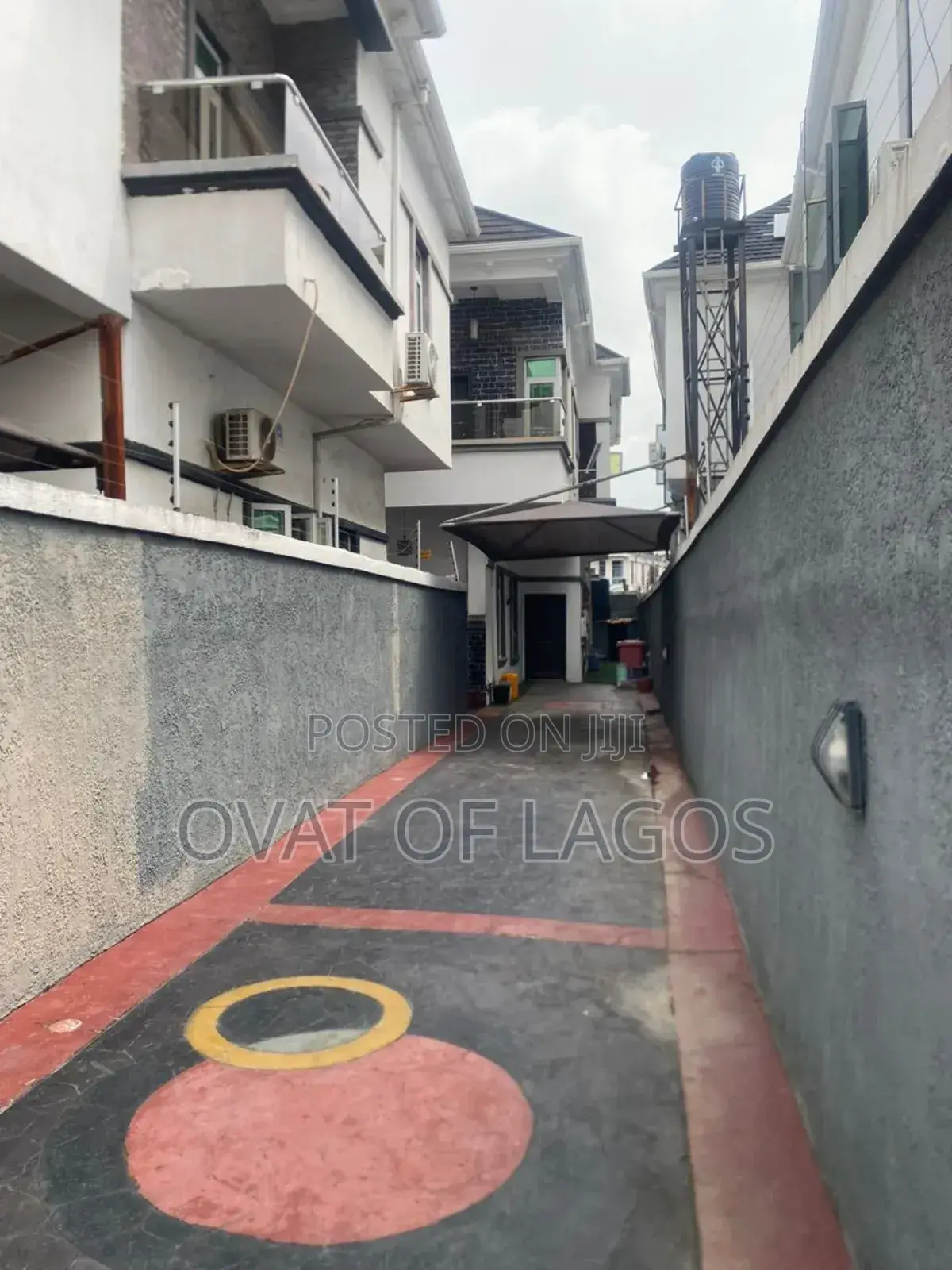 4bdrm Duplex in Ikota Villa for rent in Ikota
