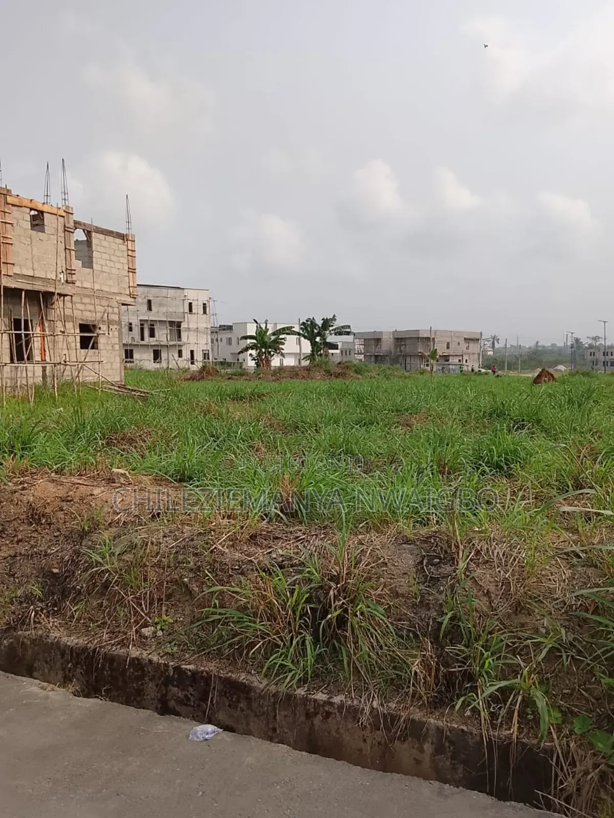 Elite! 1 Plot of Land in Goldtown Estate - Build Ur Dream Home in Port-Harcourt