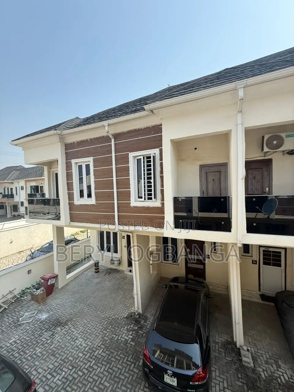 4bdrm Duplex in Lekki Phase 2 for sale in Lekki Phase 2