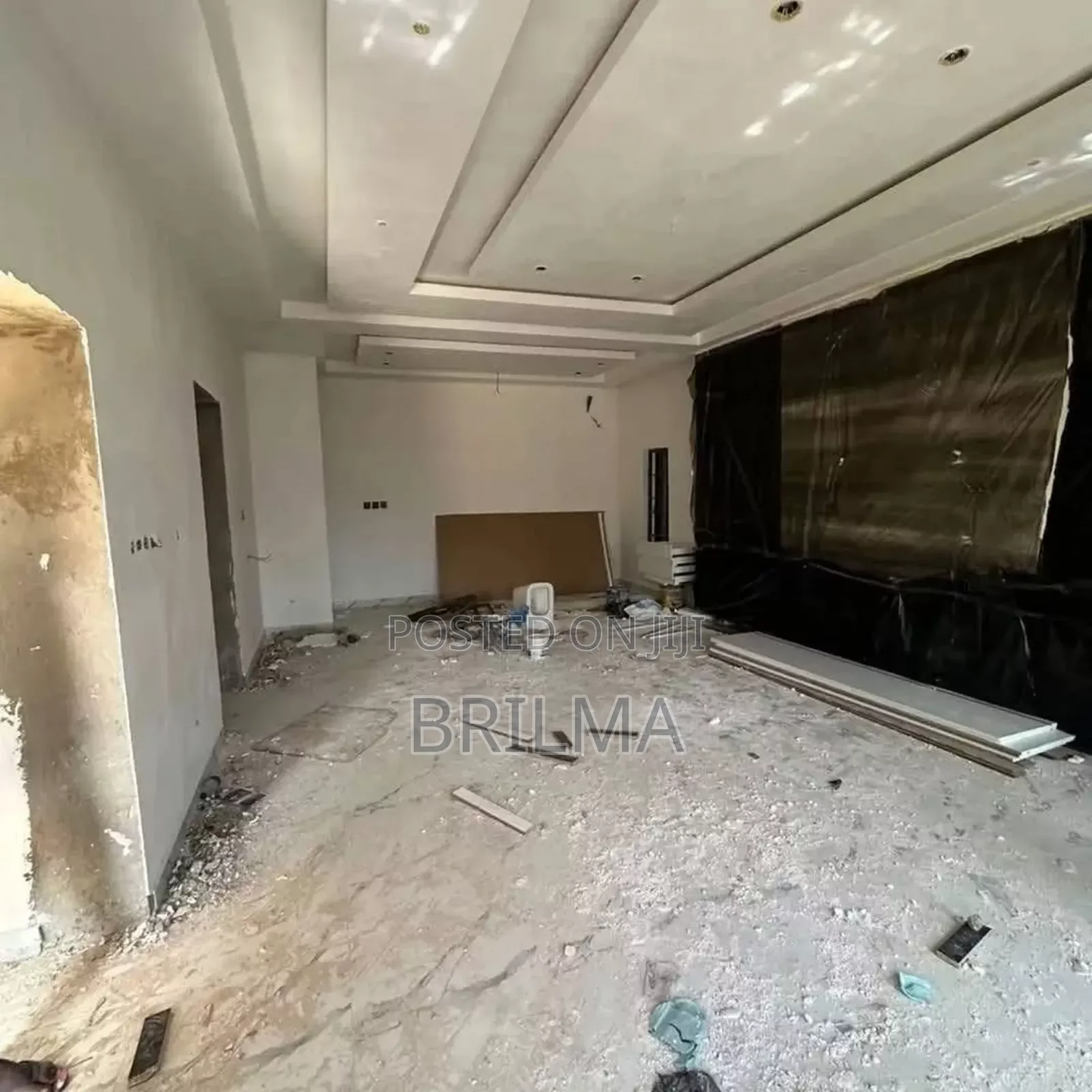 4bedrooms Terrace Located in Kaura in Kaura
