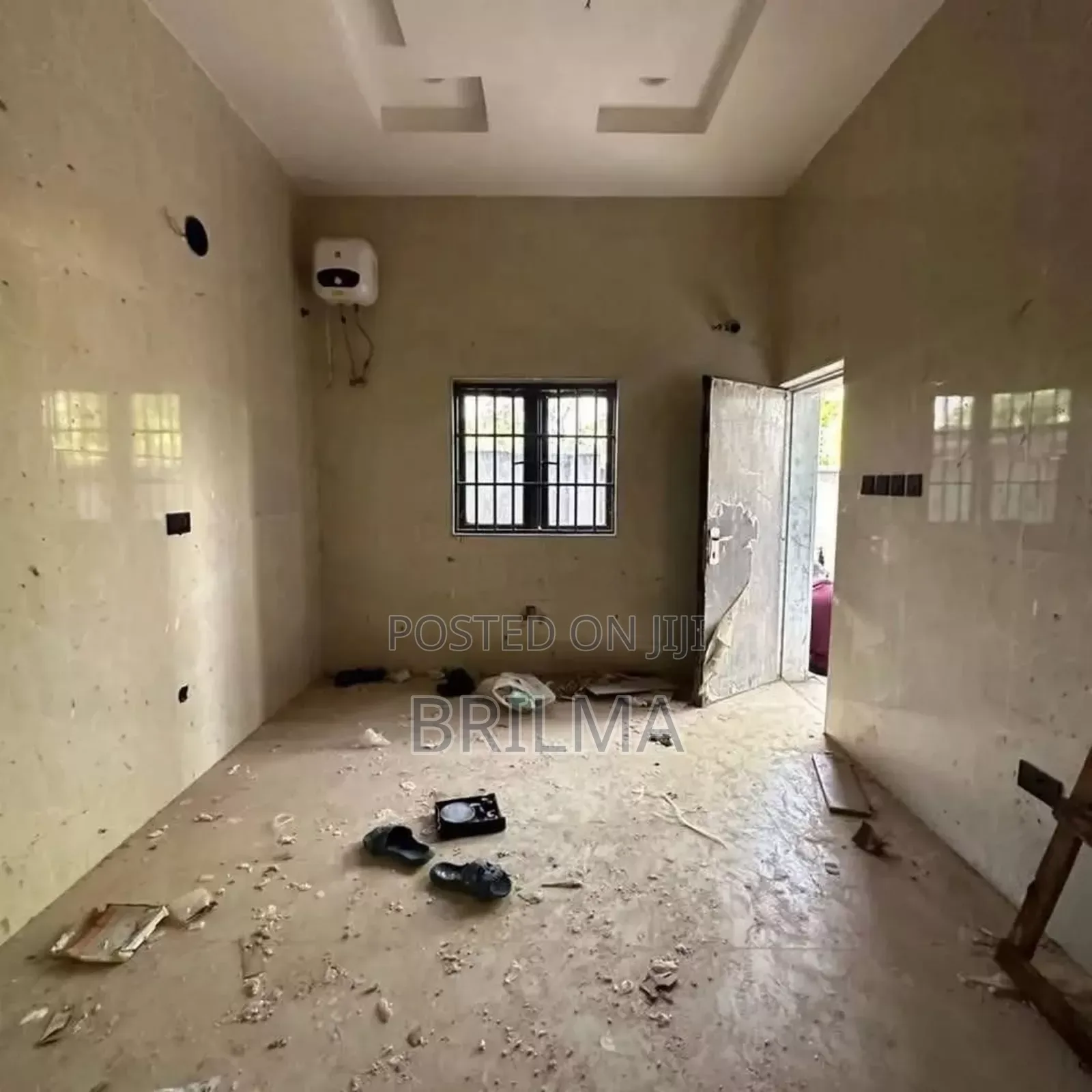 4bedrooms Terrace Located in Kaura in Kaura