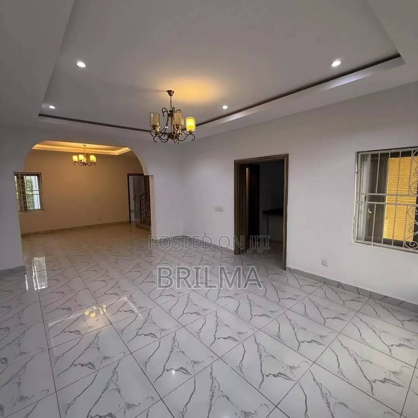 4bdrm Townhouse/Terrace in Durumi for sale in Durumi