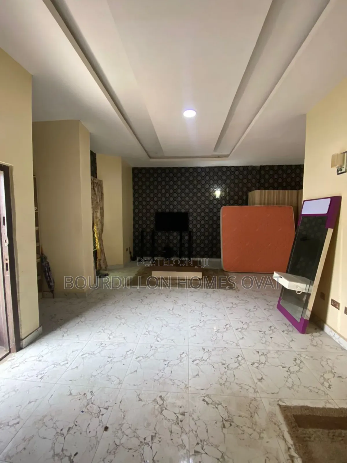 4bdrm Duplex in Ikoyi Villa Estate, Ikota for rent in Ikota