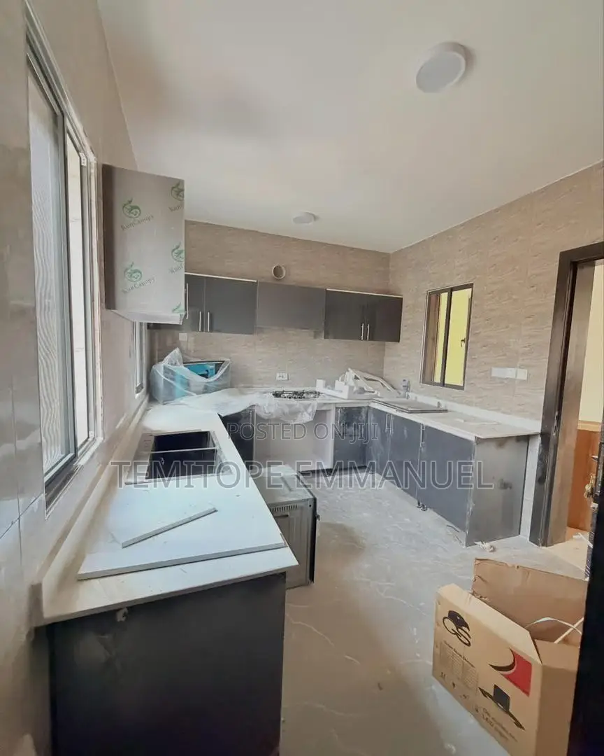 Furnished 4bdrm Duplex in Adeniyi Jones Ikeja for sale in Adeniyi Jones