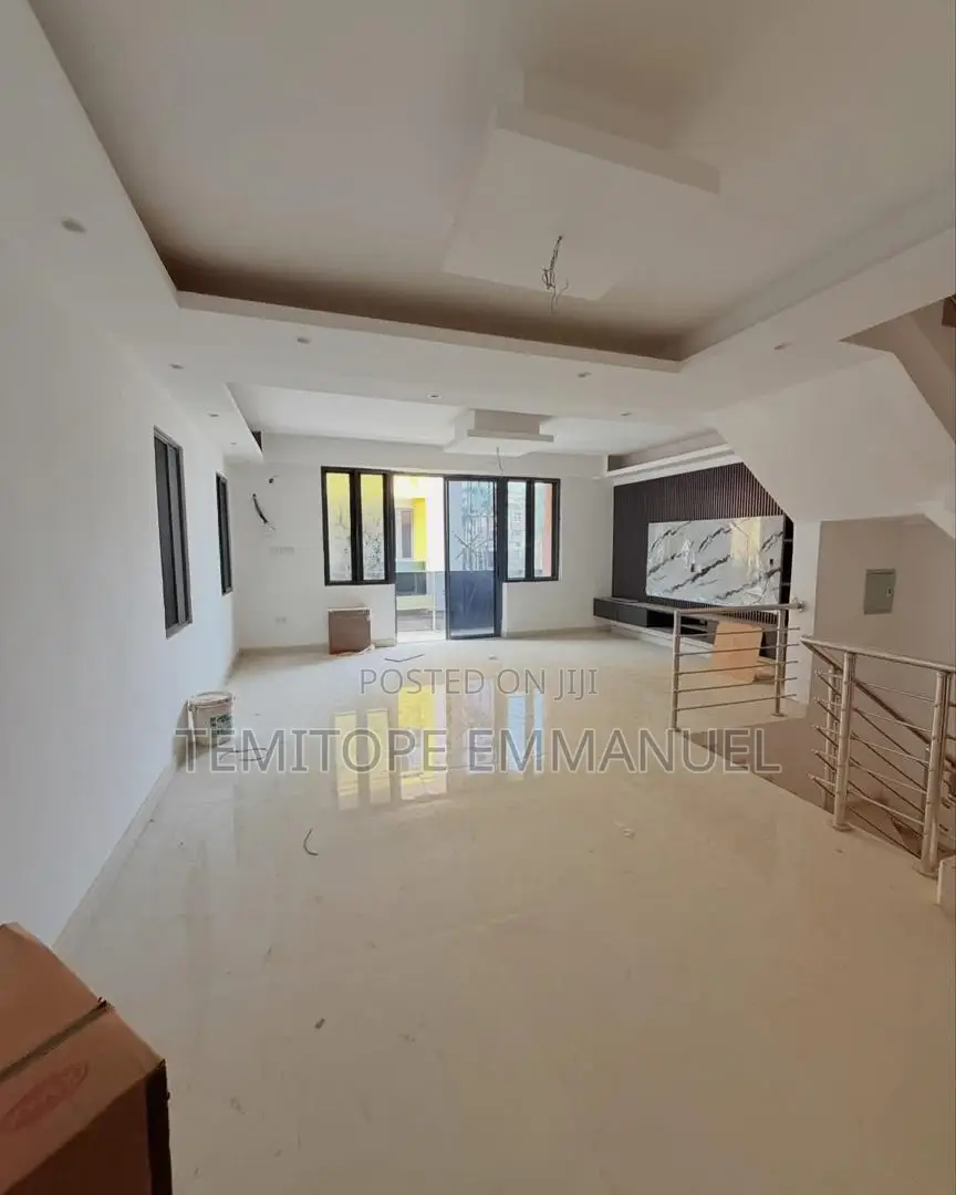 Furnished 4bdrm Duplex in Adeniyi Jones Ikeja for sale in Adeniyi Jones