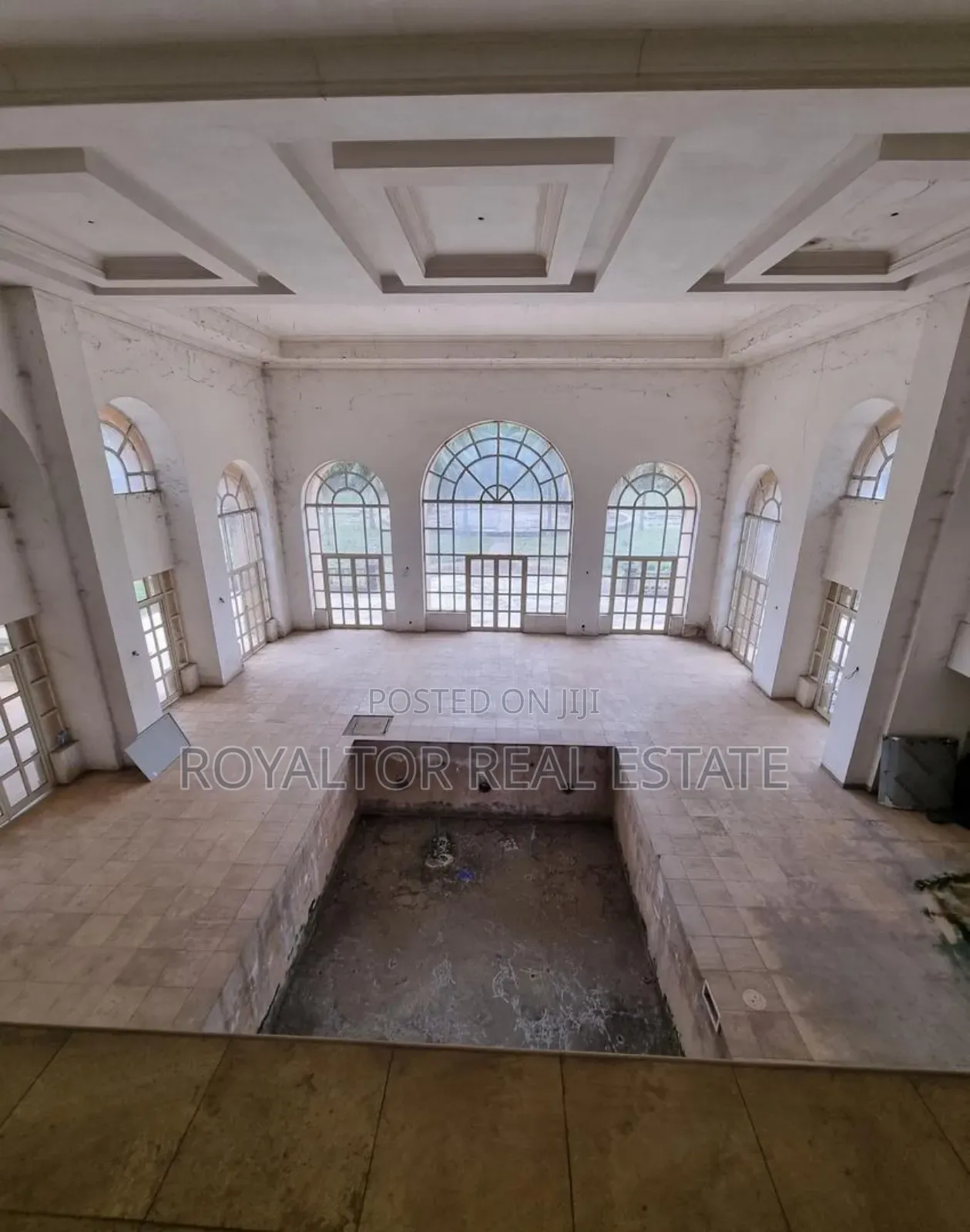 8bdrm Duplex in Royaltor Real Estate, Benin City for sale in Benin City
