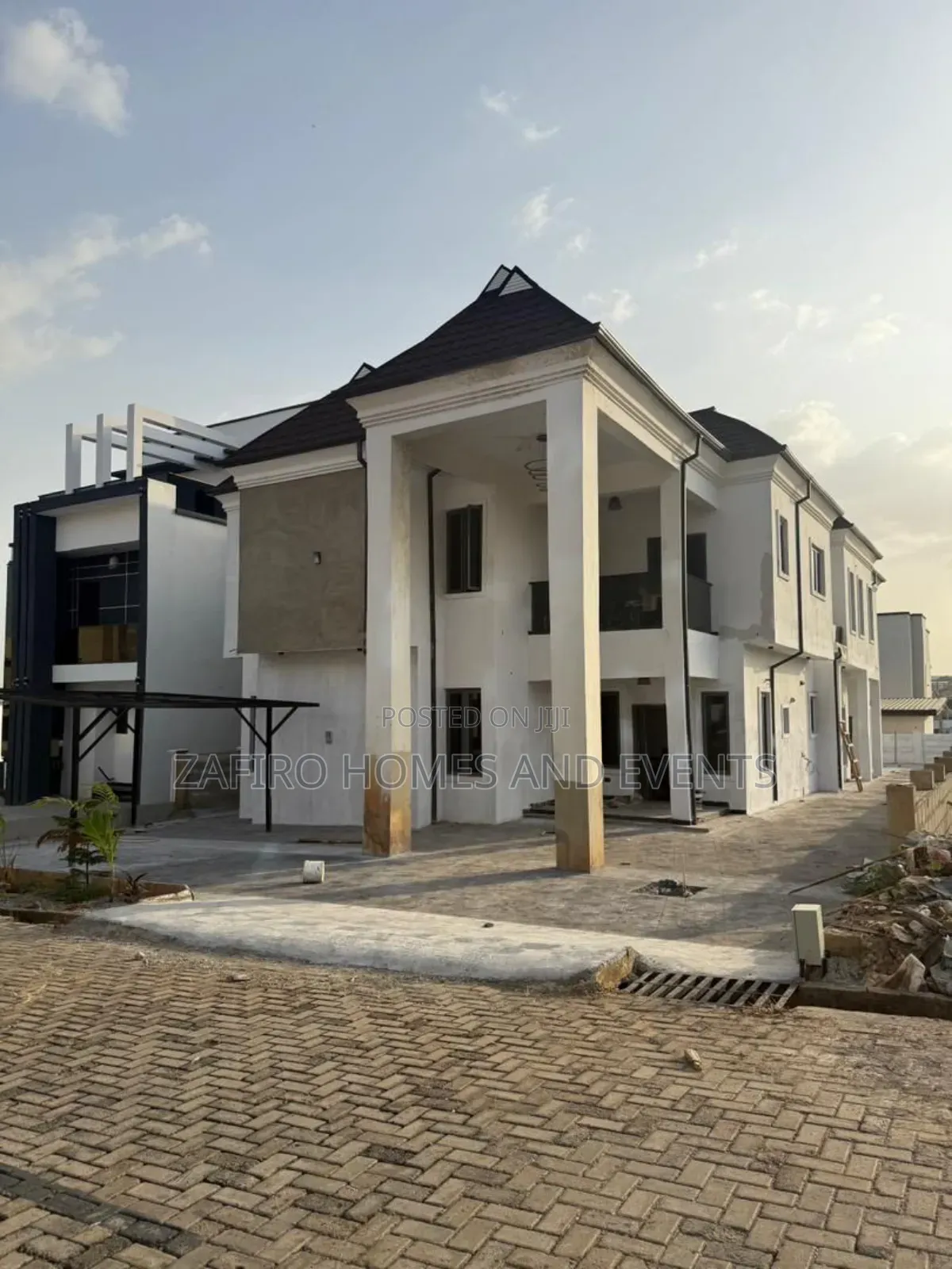 4bdrm Duplex in Engr Lere Adigun for sale in Ibadan