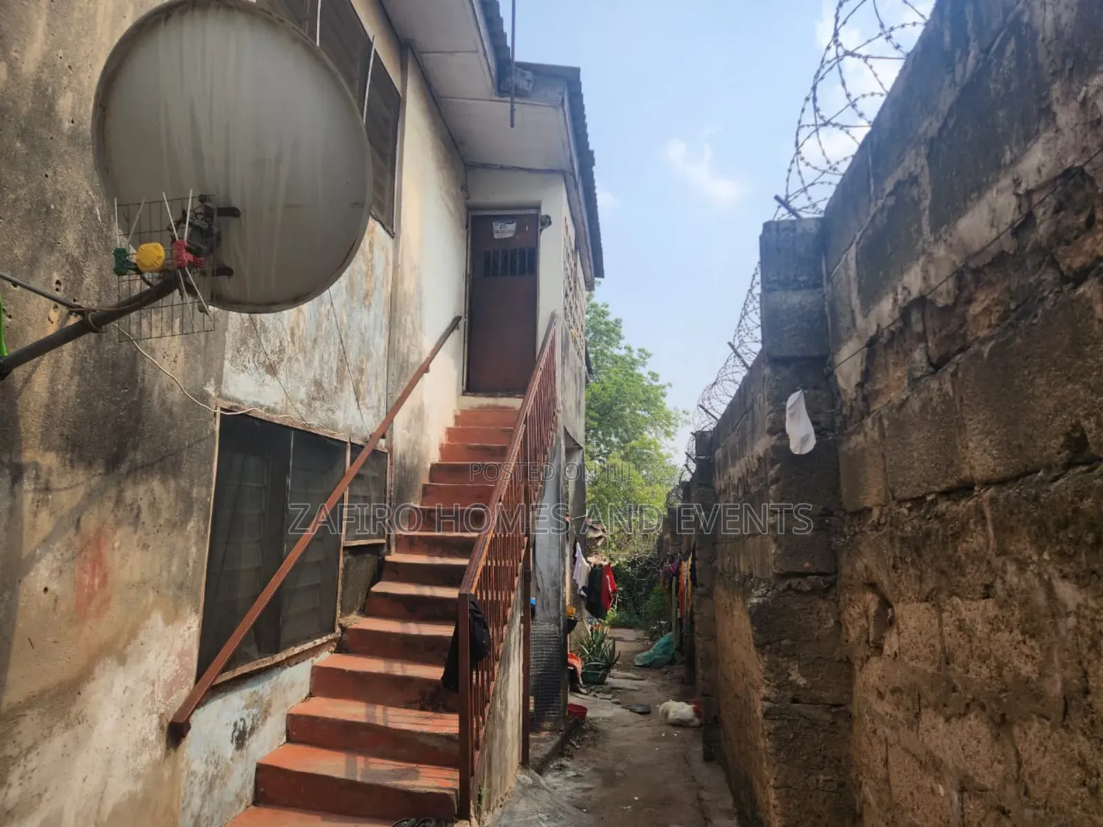 11bdrm Block of Flats in Felele, Ibadan for sale in Ibadan