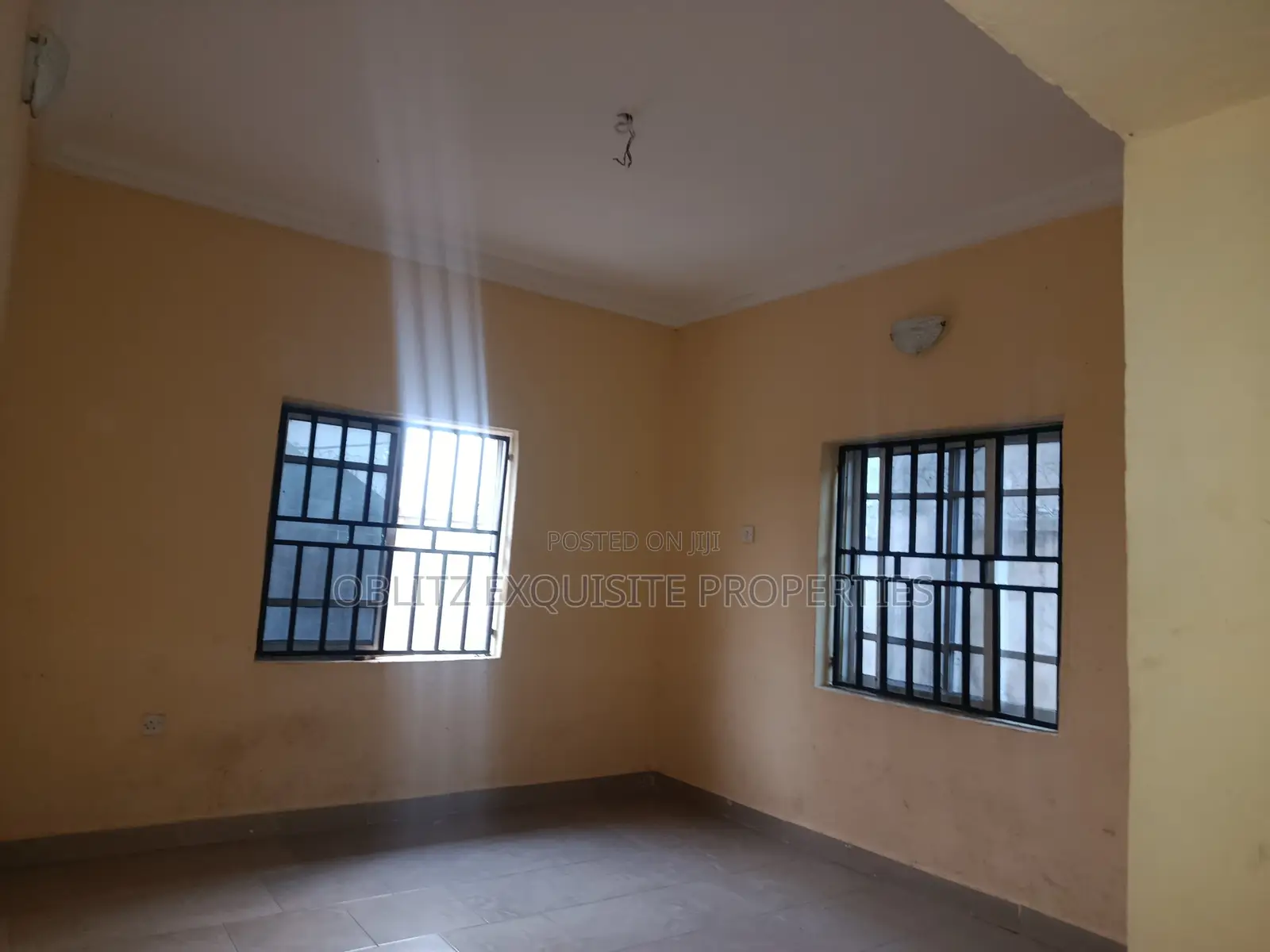 3bdrm Apartment in Pounds And Dollars, Owerri for rent in Owerri