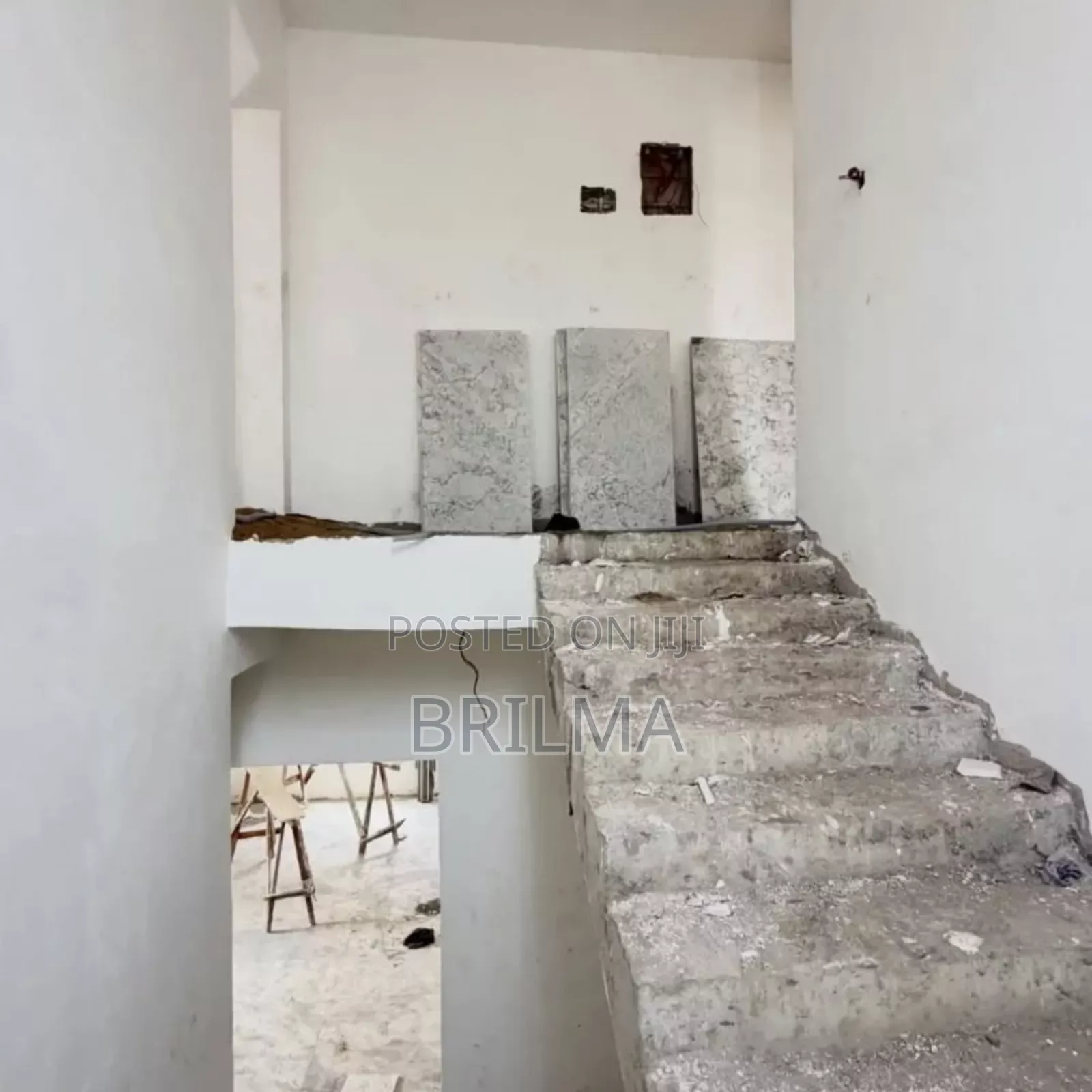 5bedrooms Fully Detached Duplex Located in Lifecamp in Life Camp