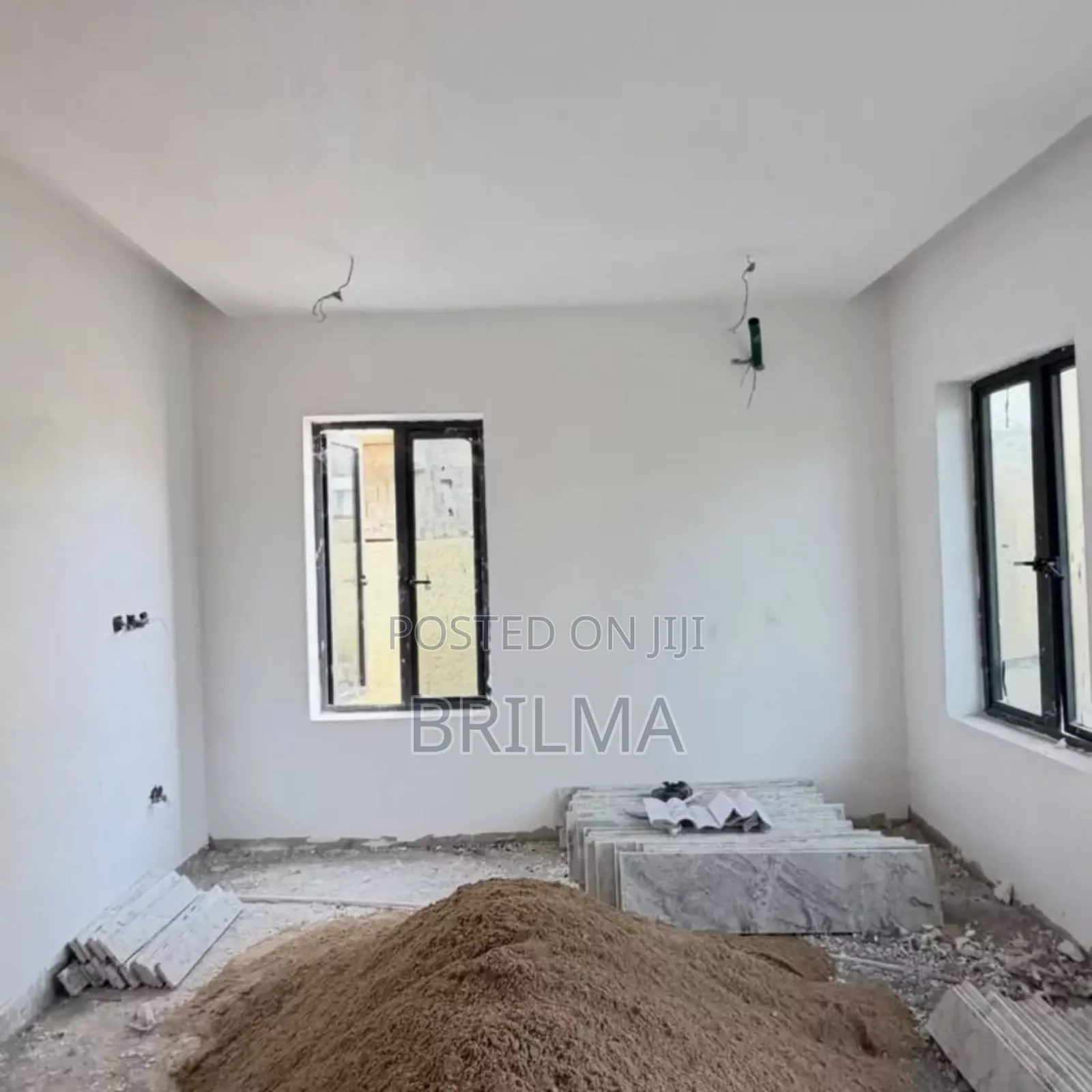 5bedrooms Fully Detached Duplex Located in Lifecamp in Life Camp